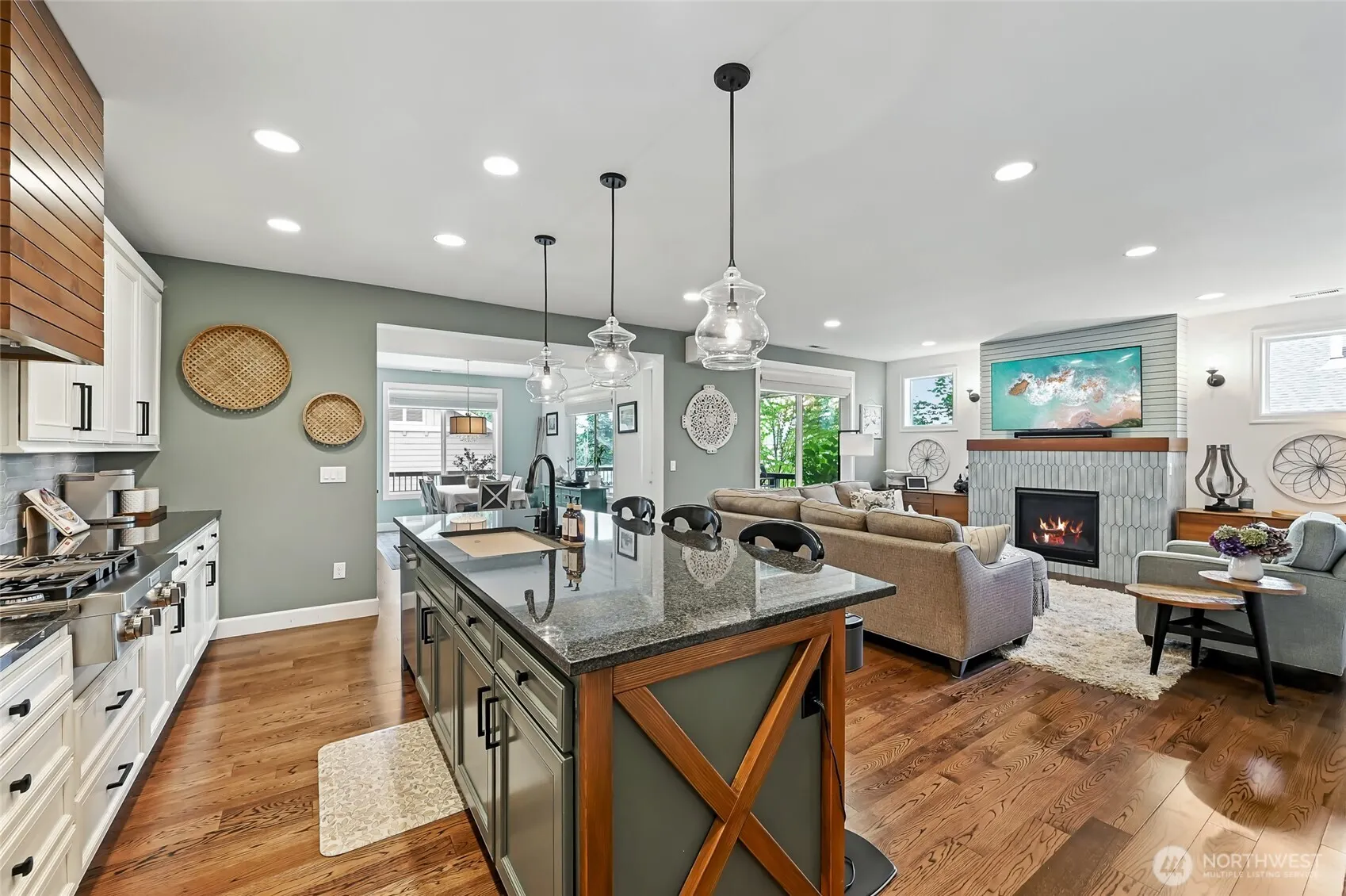 12427 243rd Terrace NE, Redmond, WA 98053