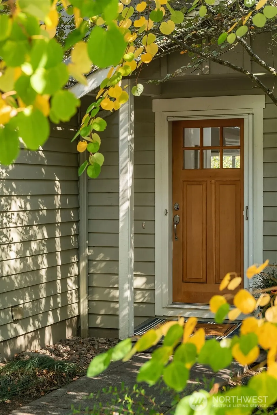 2452 SW Webster Street , Seattle, WA 98106
