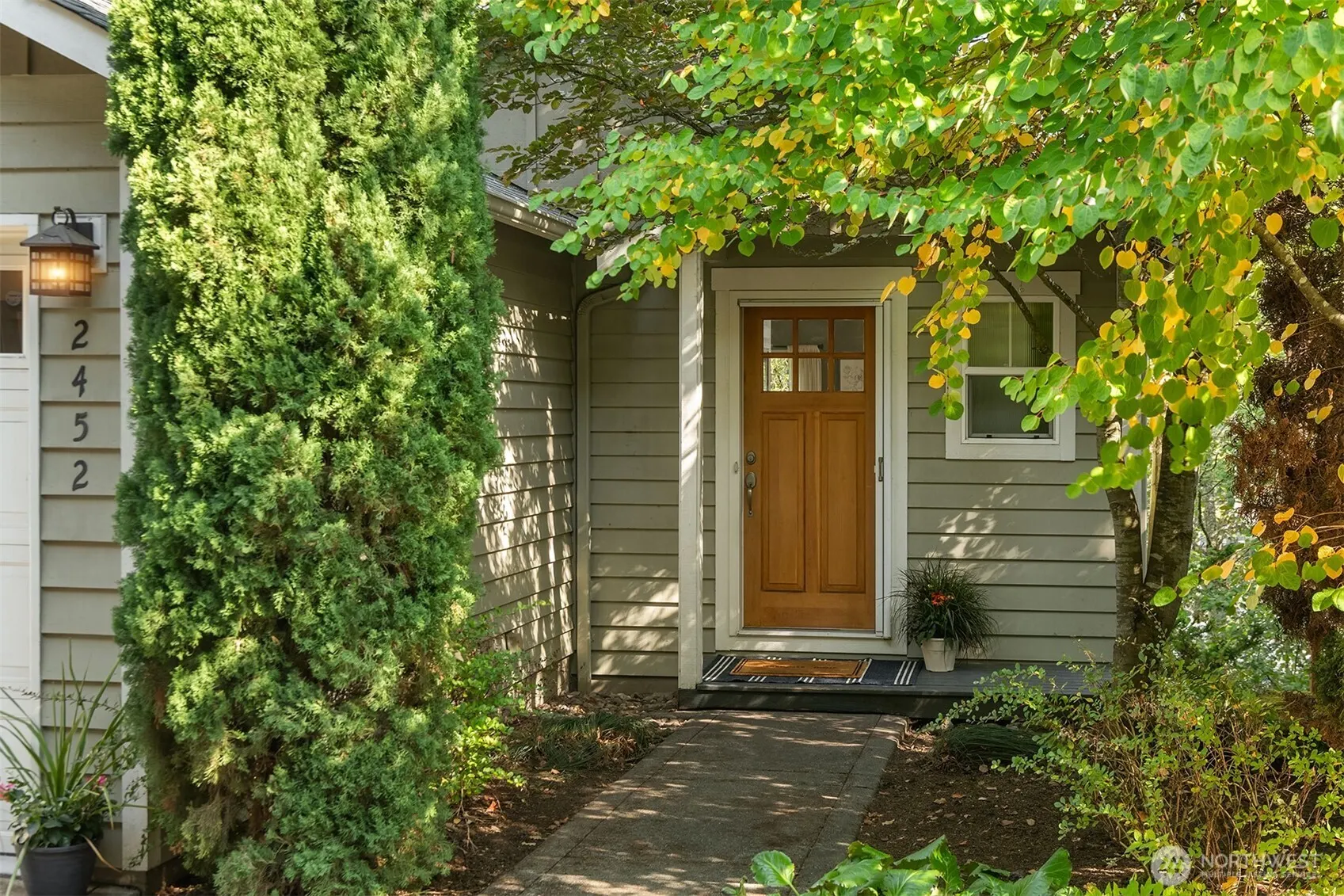 2452 SW Webster Street , Seattle, WA 98106