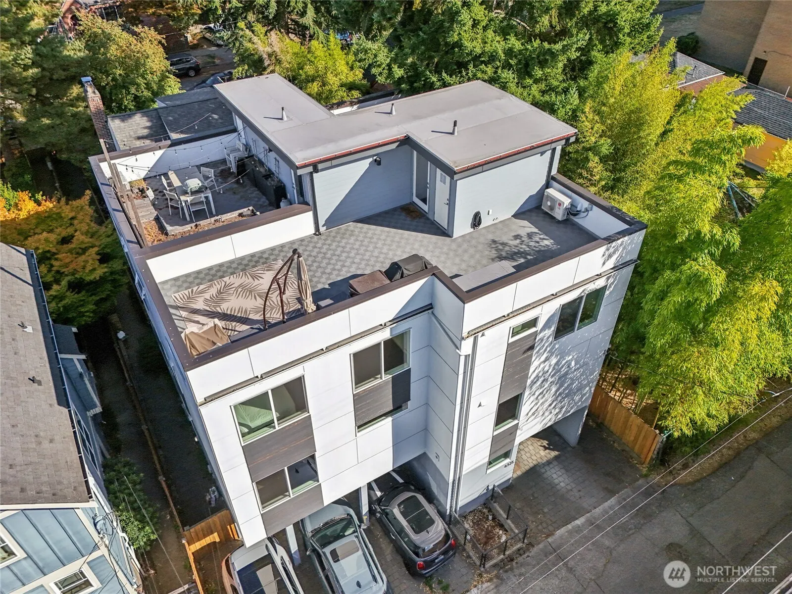 6325 34th Avenue SW #C, Seattle, WA 98126
