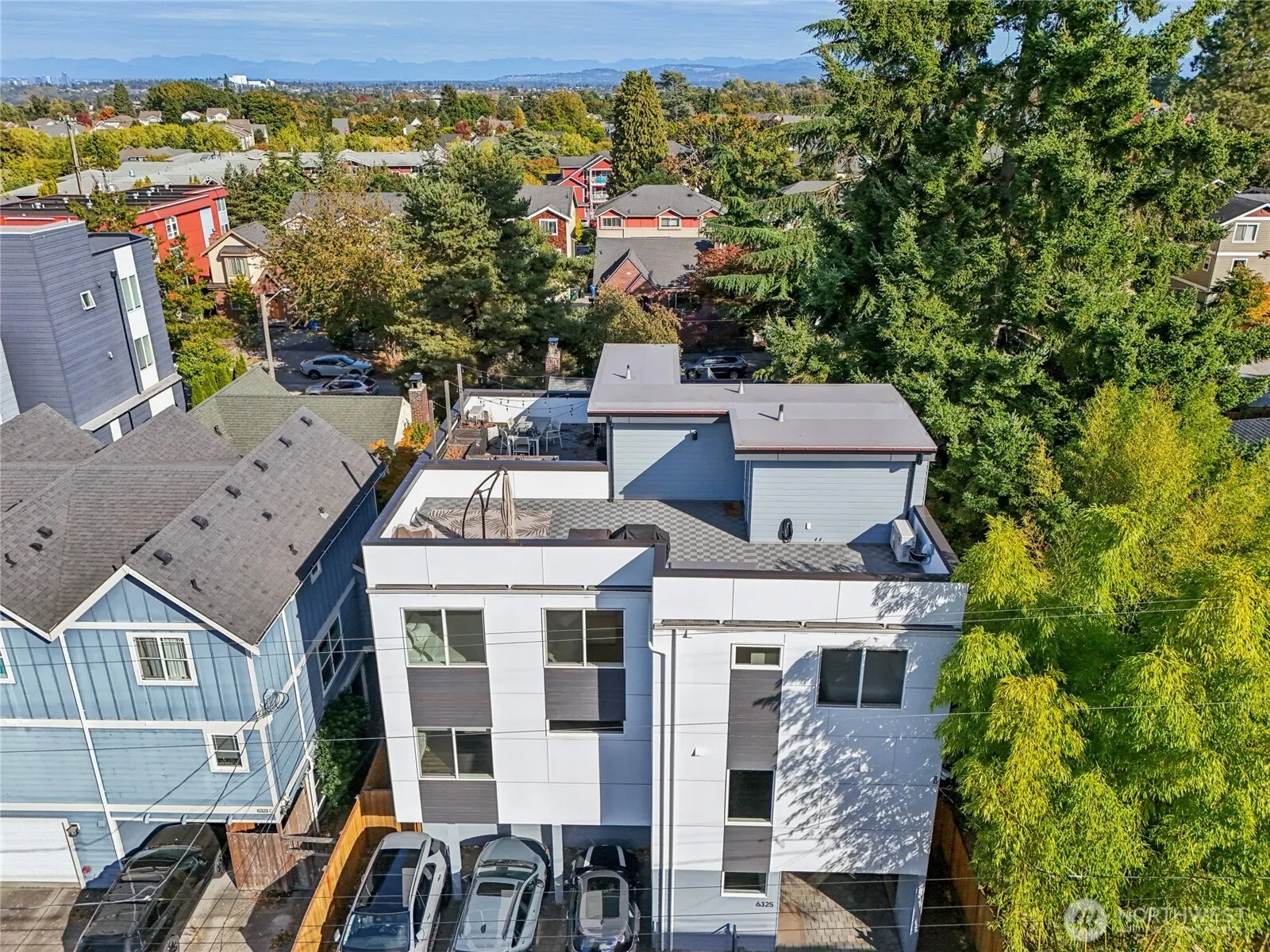 6325 34th Avenue SW #C, Seattle, WA 98126