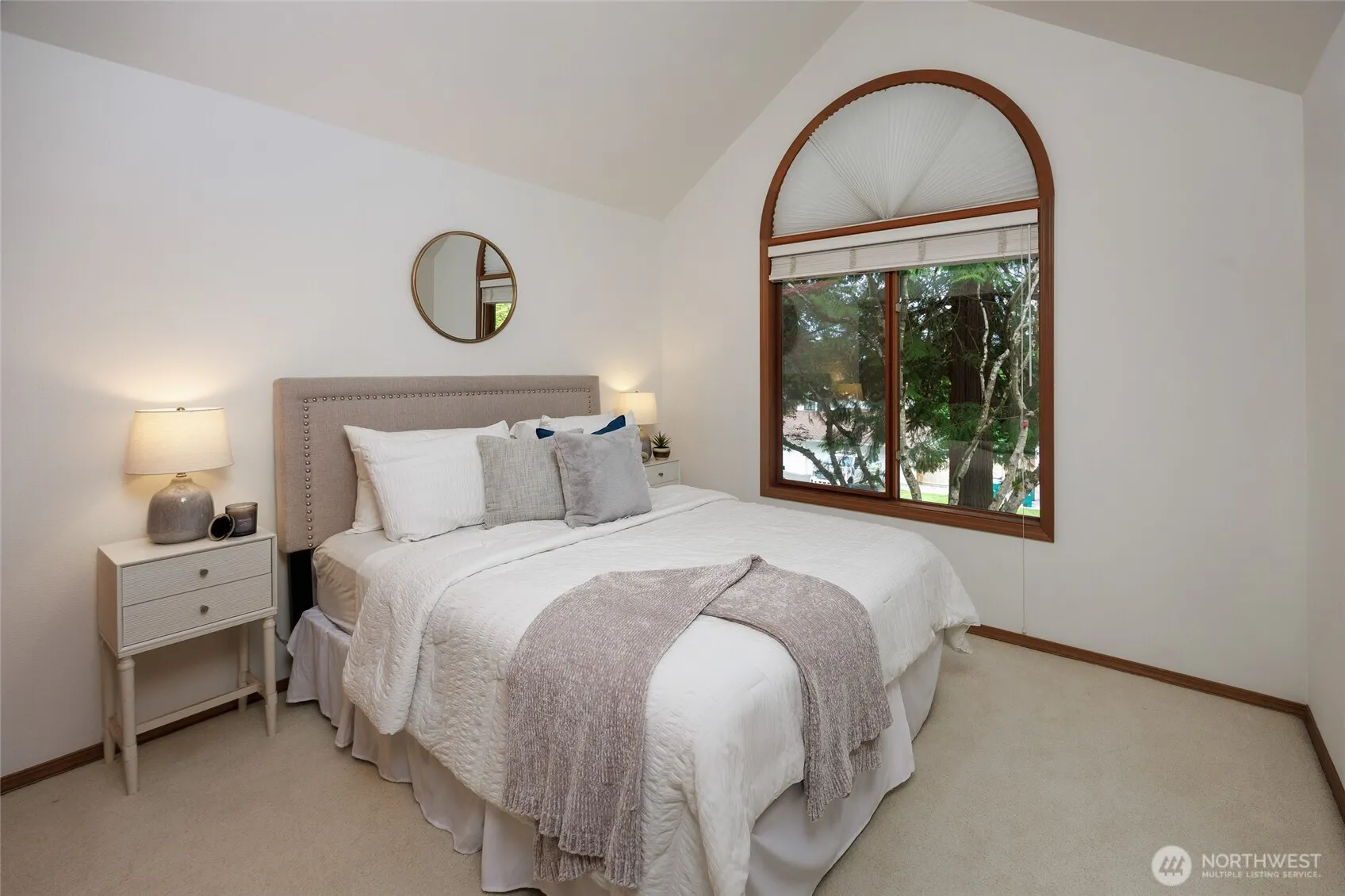 11423 NE 104th Street , Kirkland, WA 98033