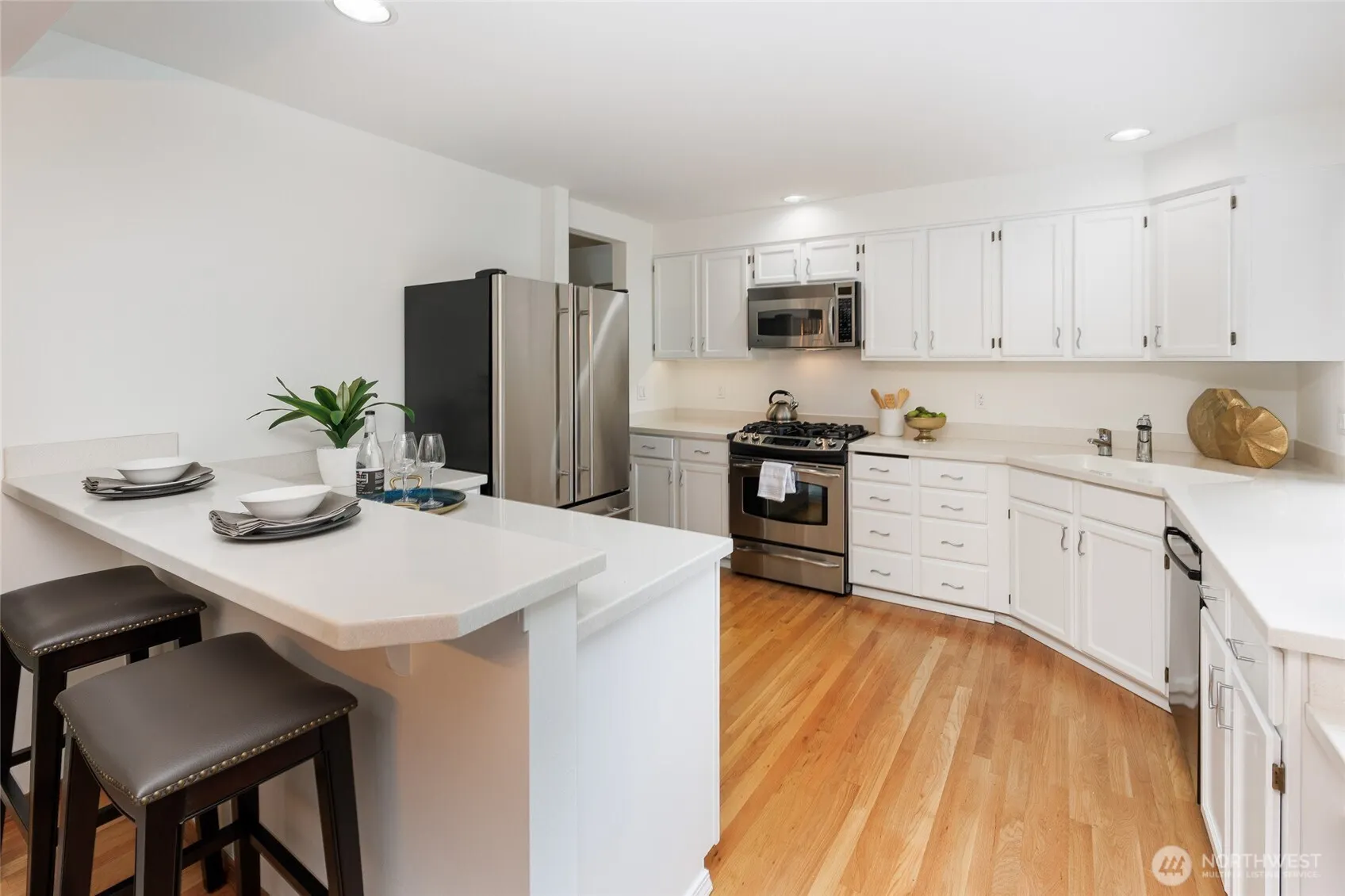 11423 NE 104th Street , Kirkland, WA 98033