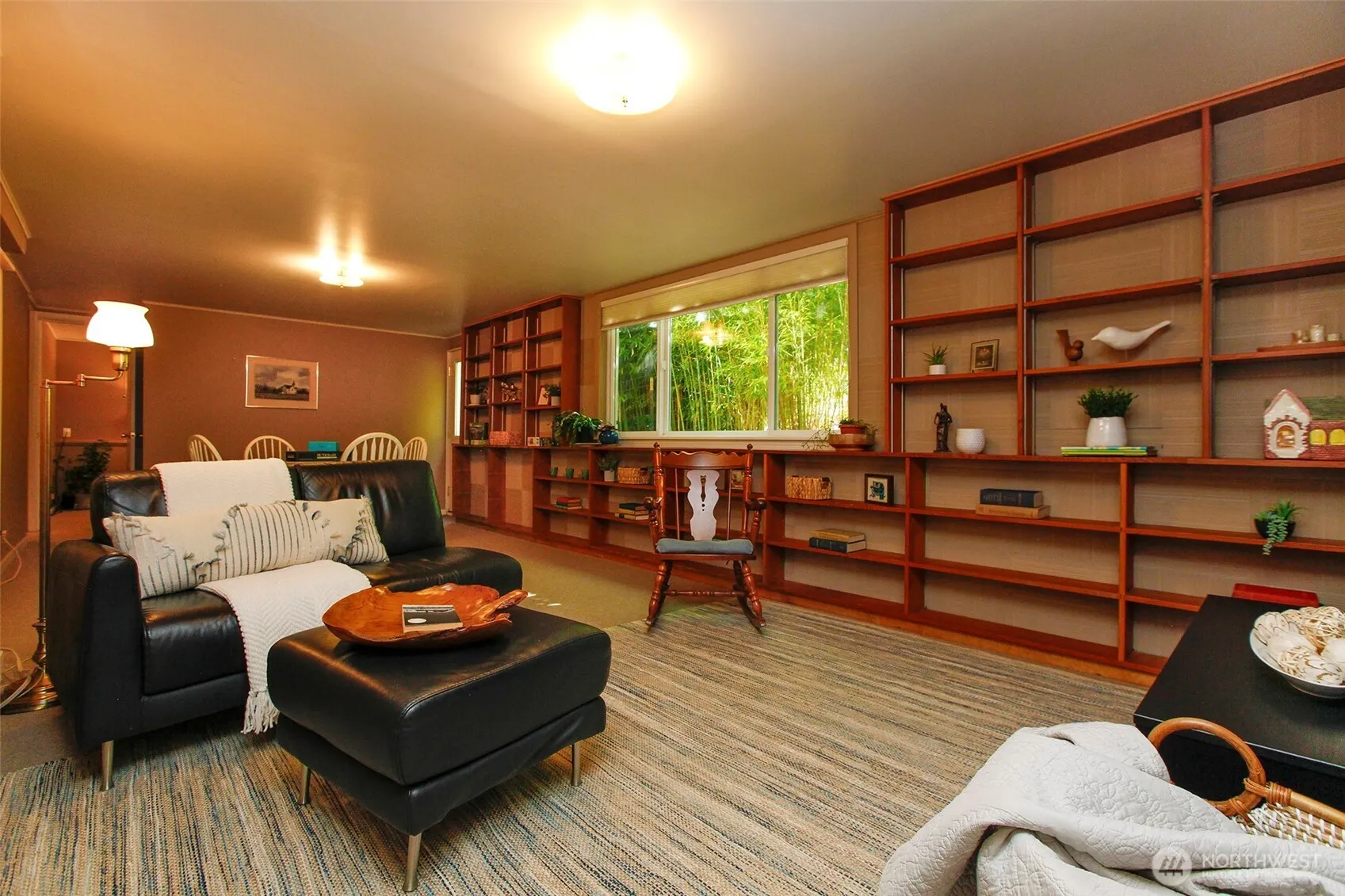 2612 25th Avenue W, Seattle, WA 98199