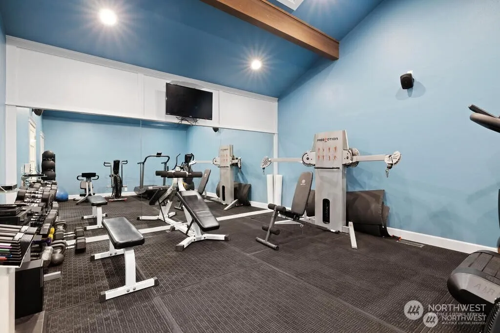 17450 NE 40th PL #E-1, Redmond, WA 98052