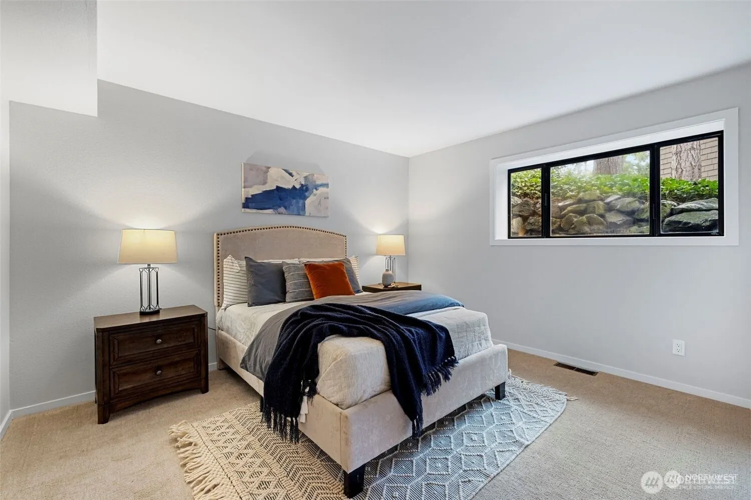 17450 NE 40th PL #E-1, Redmond, WA 98052
