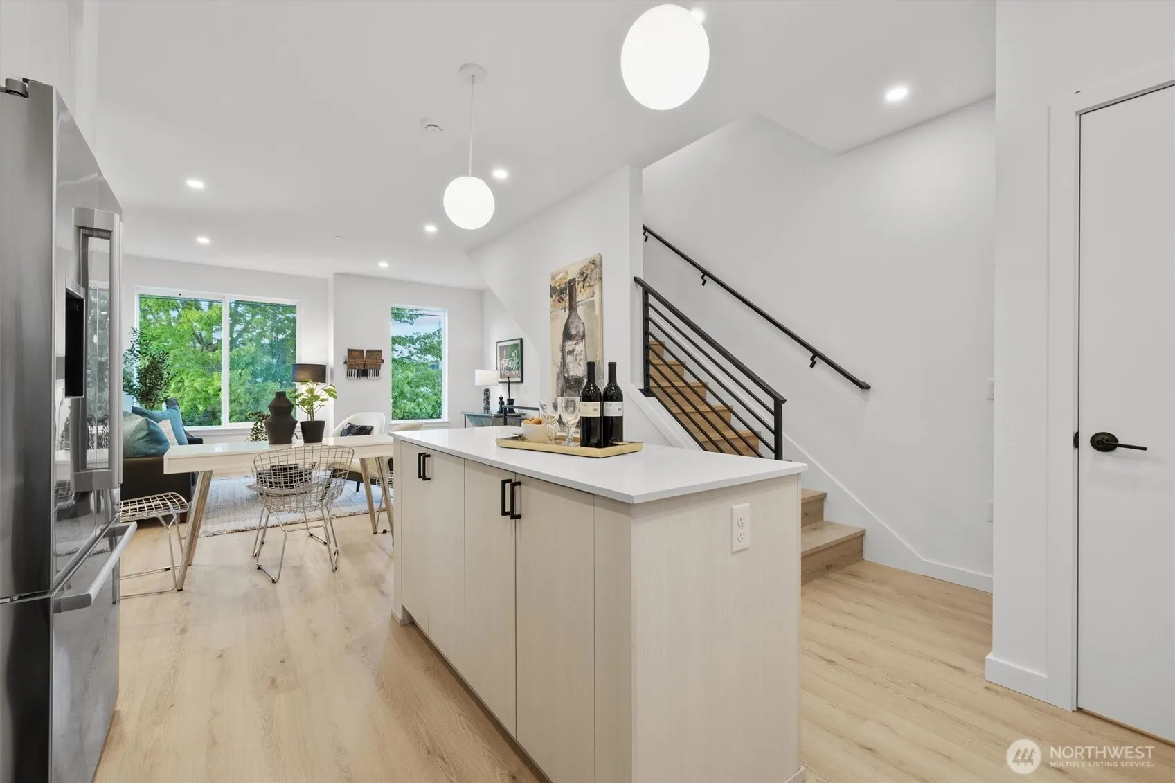 6604 Carleton Avenue S #B, Seattle, WA 98108