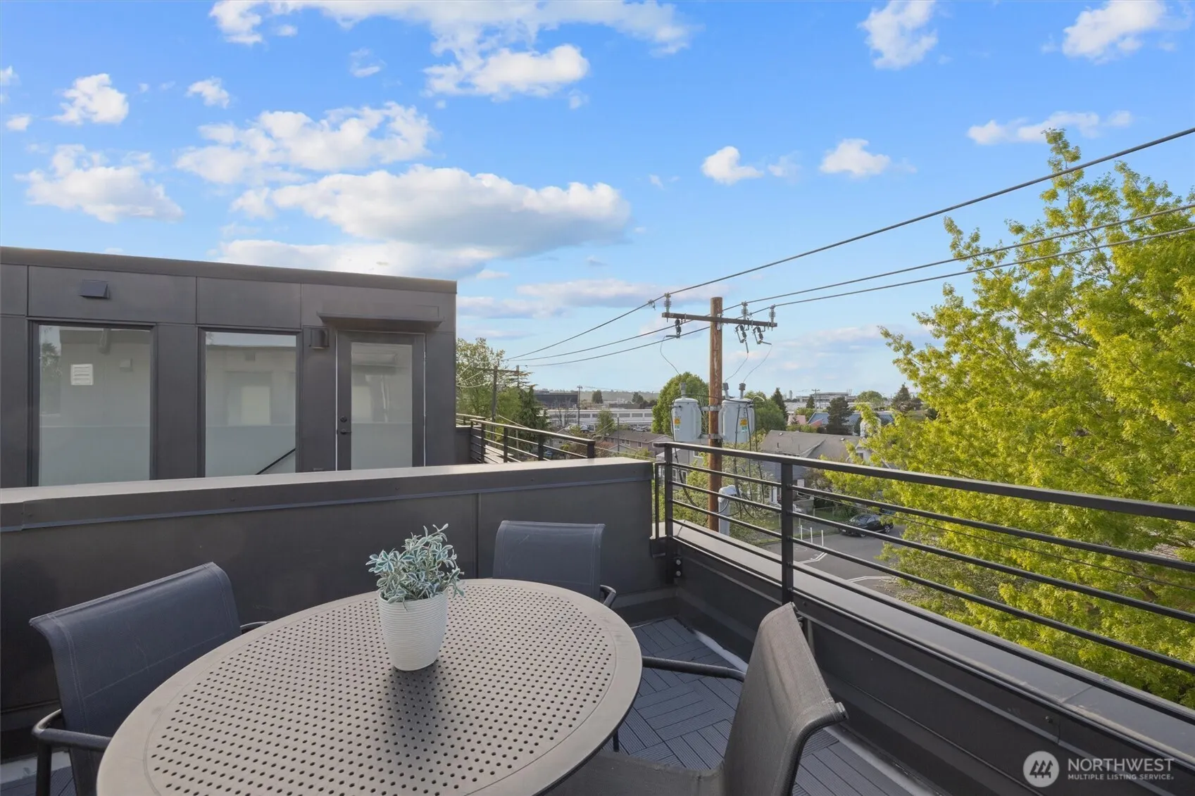 6604 Carleton Avenue S #B, Seattle, WA 98108