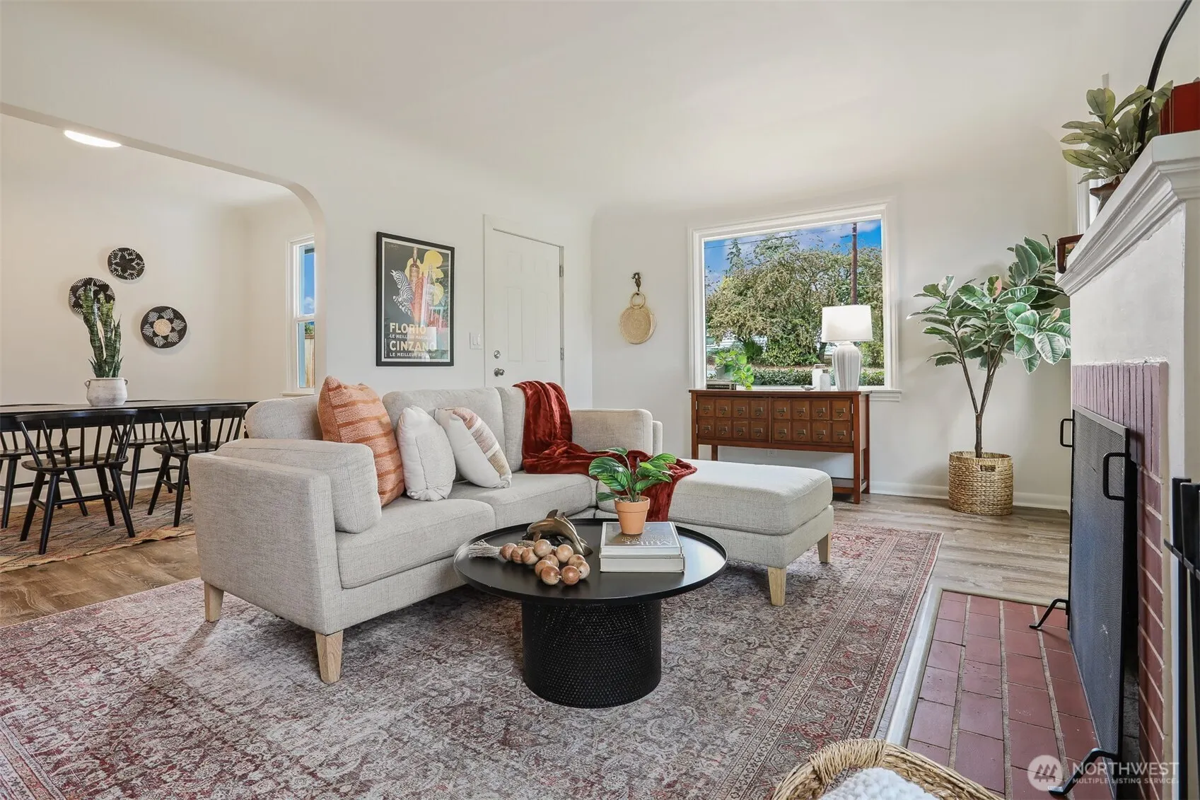12042 26th Avenue S, Seattle, WA 98168