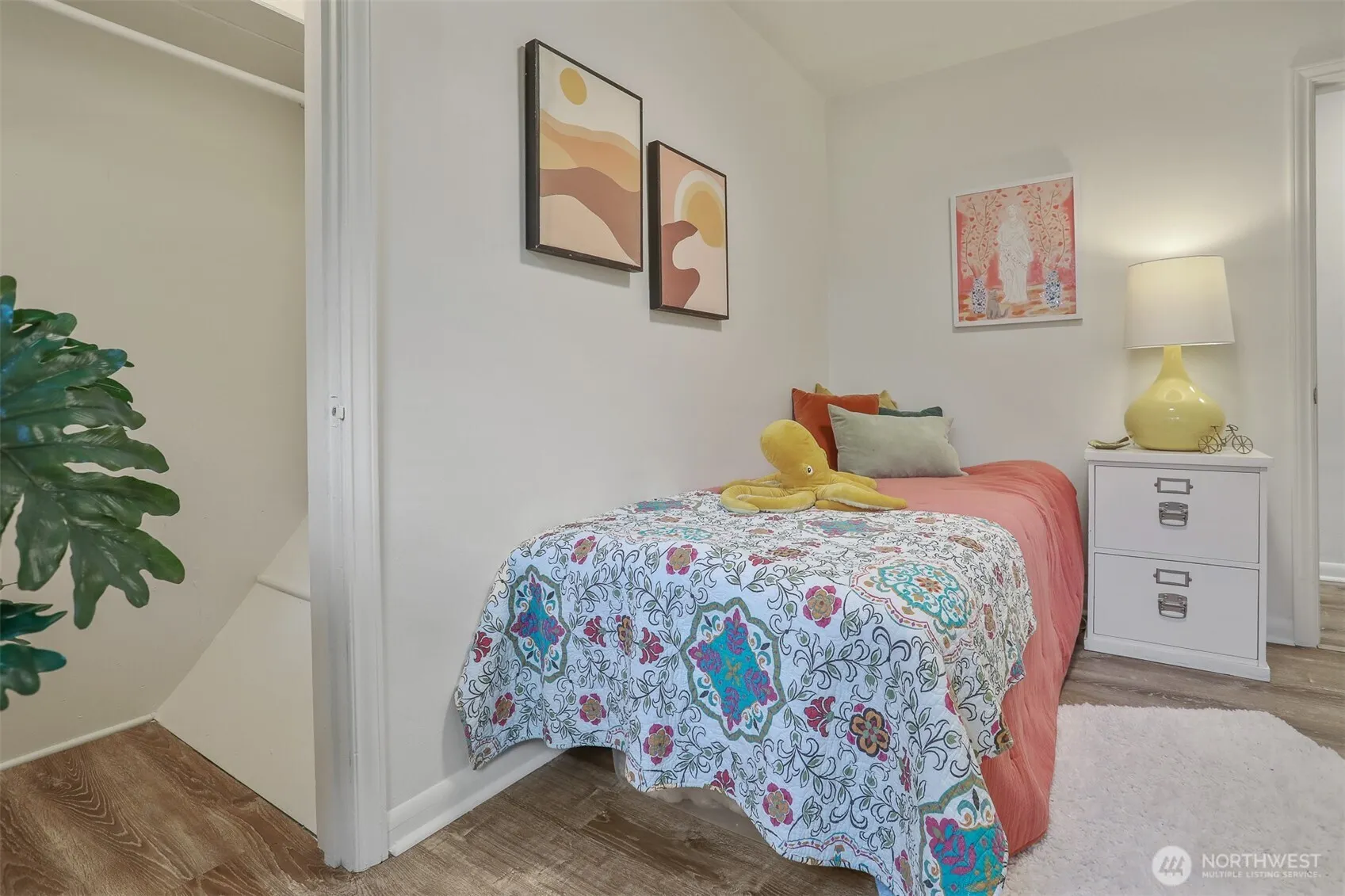 12042 26th Avenue S, Seattle, WA 98168
