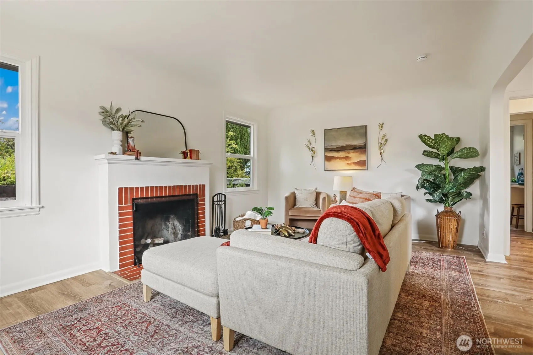 12042 26th Avenue S, Seattle, WA 98168