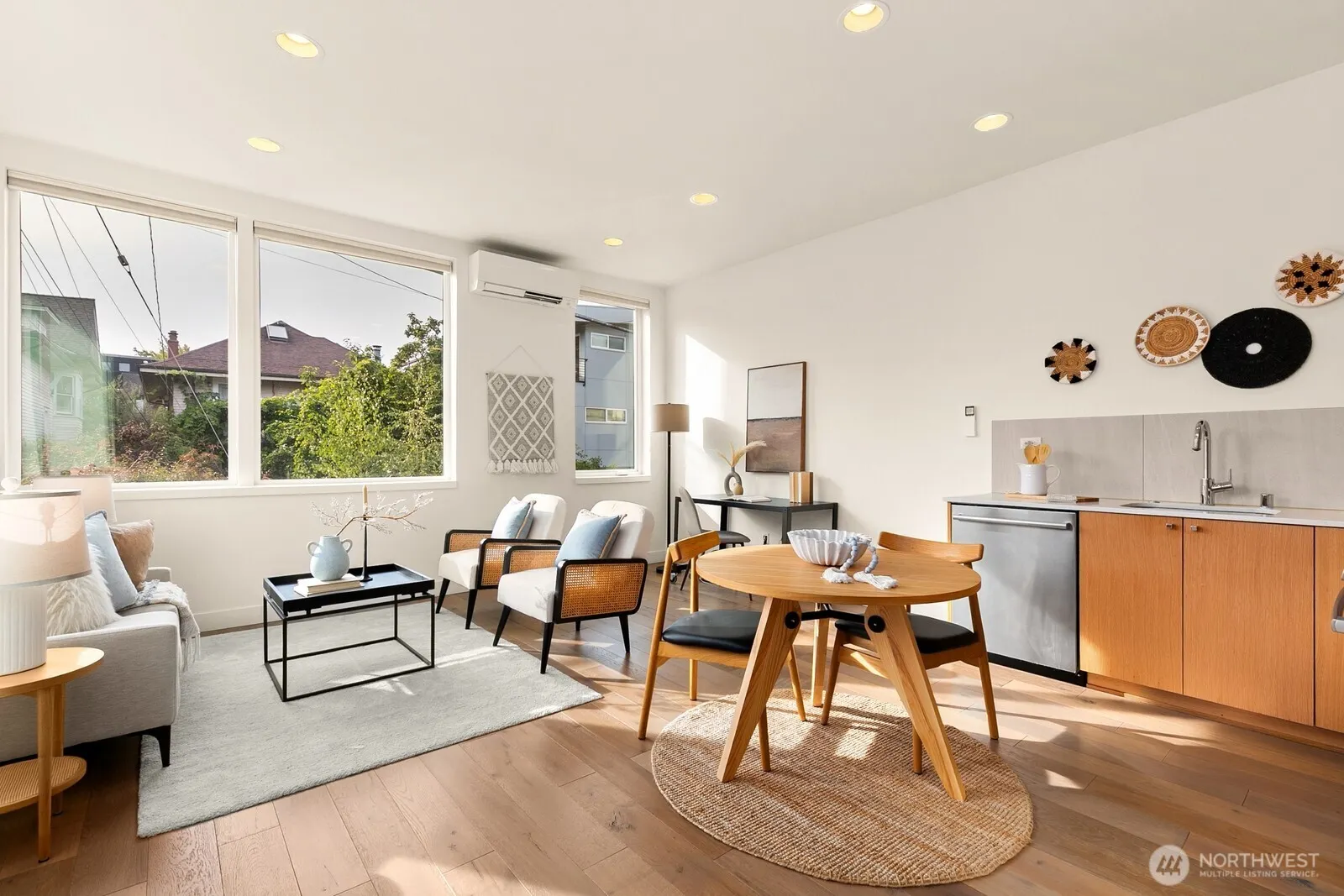 119 A 18th Avenue E, Seattle, WA 98122