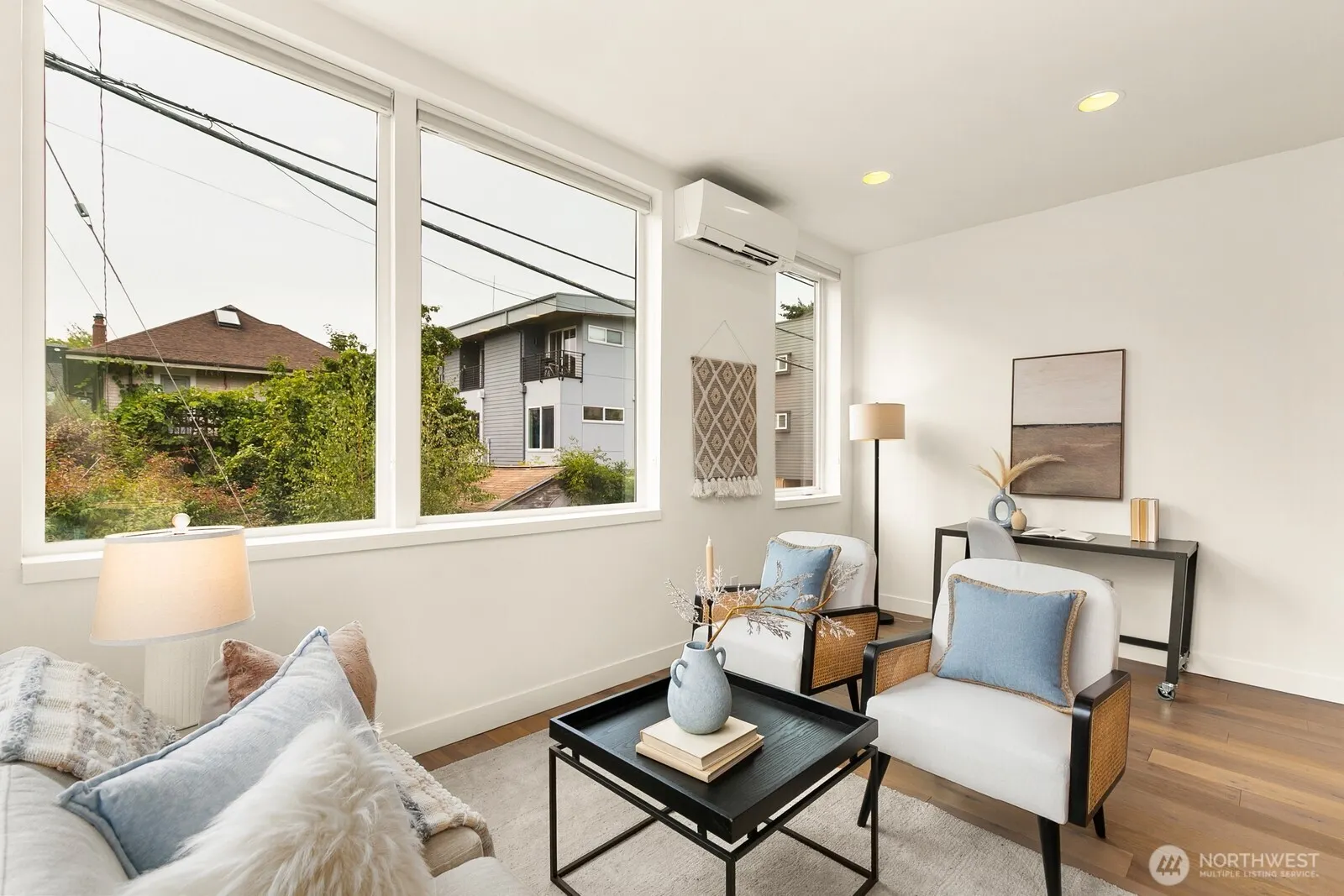 119 A 18th Avenue E, Seattle, WA 98122