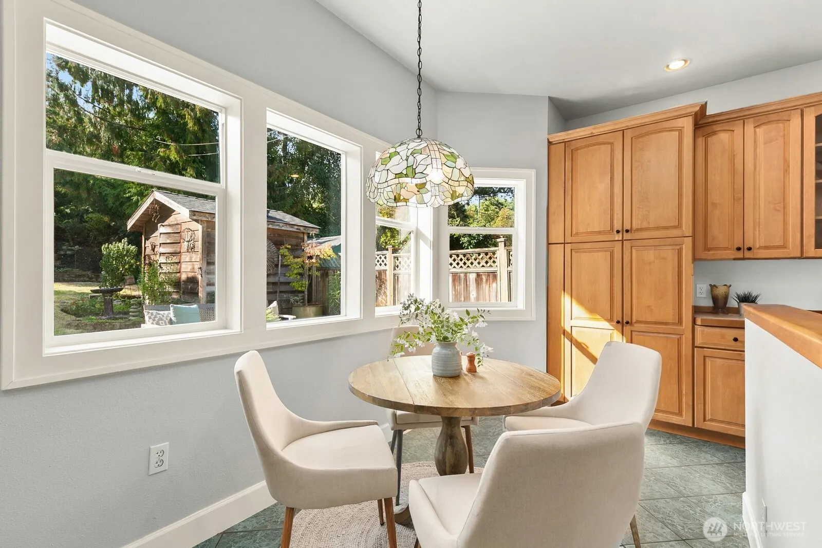 10027 Dibble Avenue NW, Seattle, WA 98177