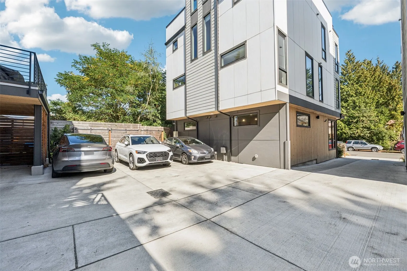 8751 14th Avenue NW #G, Seattle, WA 98117