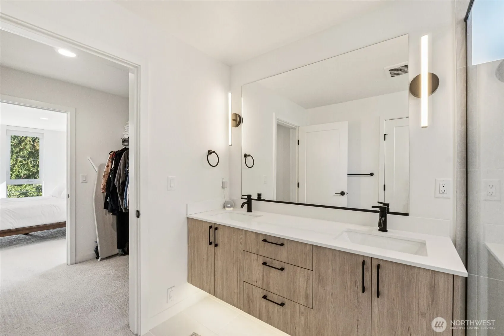 8751 14th Avenue NW #G, Seattle, WA 98117