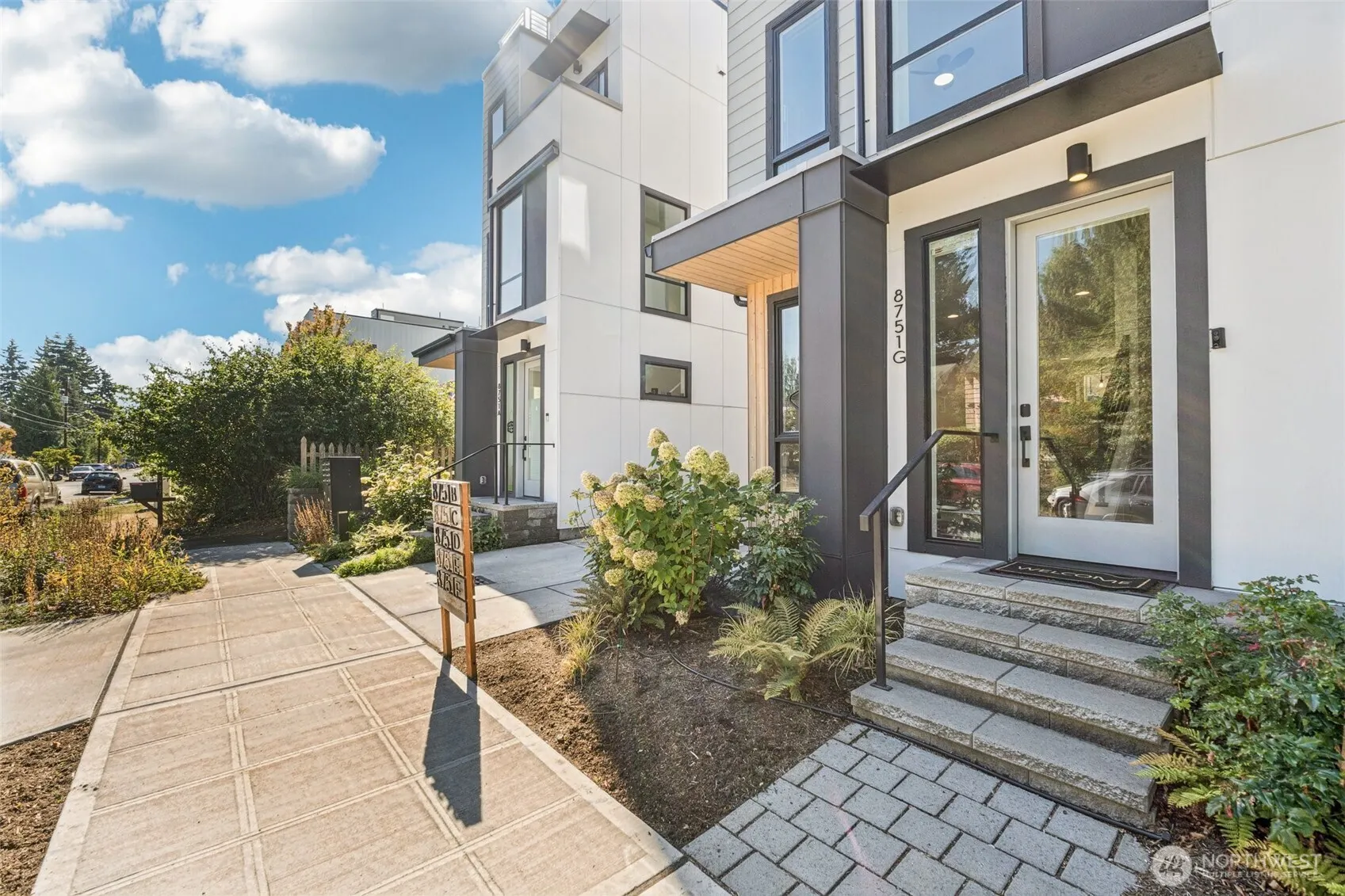 8751 14th Avenue NW #G, Seattle, WA 98117