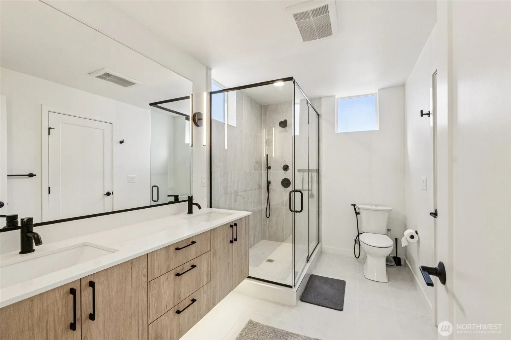 8751 14th Avenue NW #G, Seattle, WA 98117