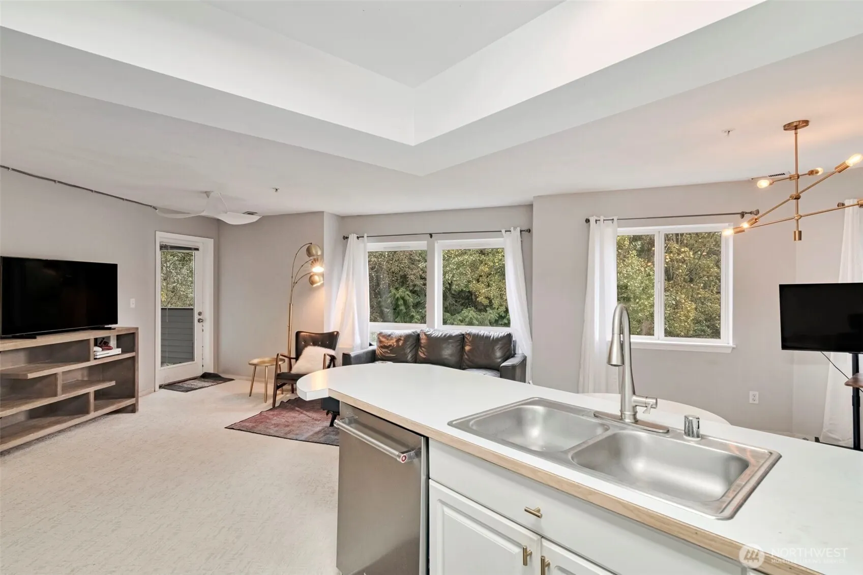 342 102nd Avenue SE #211, Bellevue, WA 98005