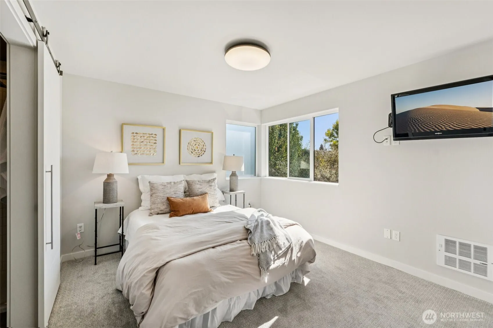 2653 NW 64th Street #A, Seattle, WA 98107