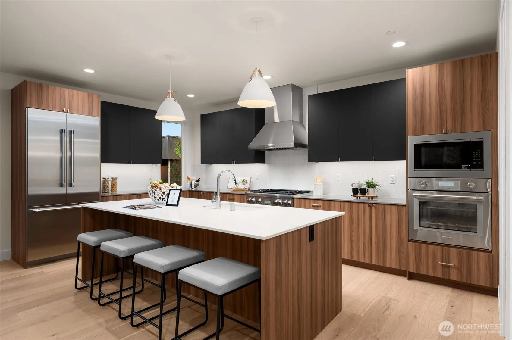 13318 132nd Avenue NE, Kirkland, WA 98034