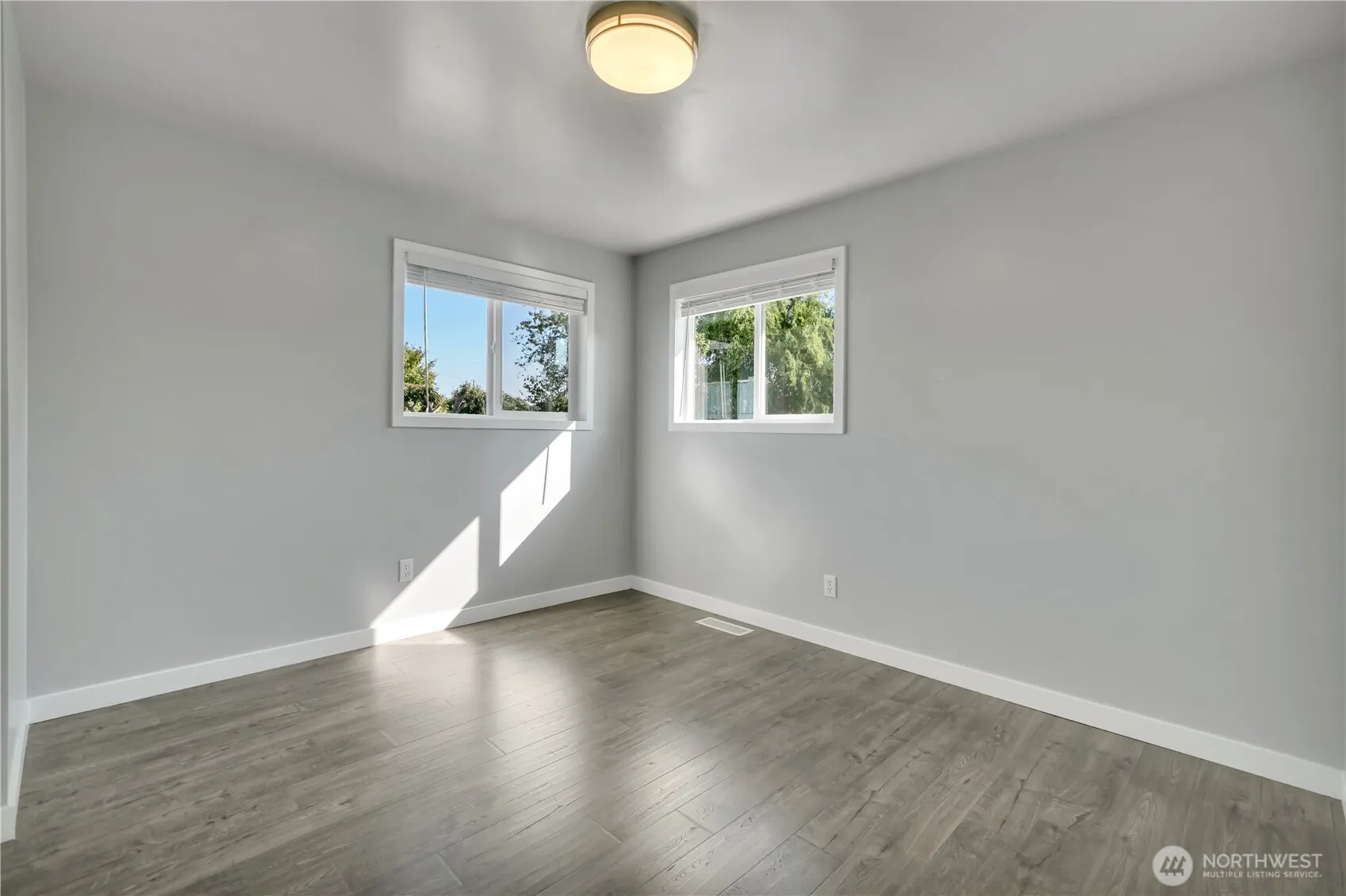 3501 S Webster St , Seattle, WA 98118