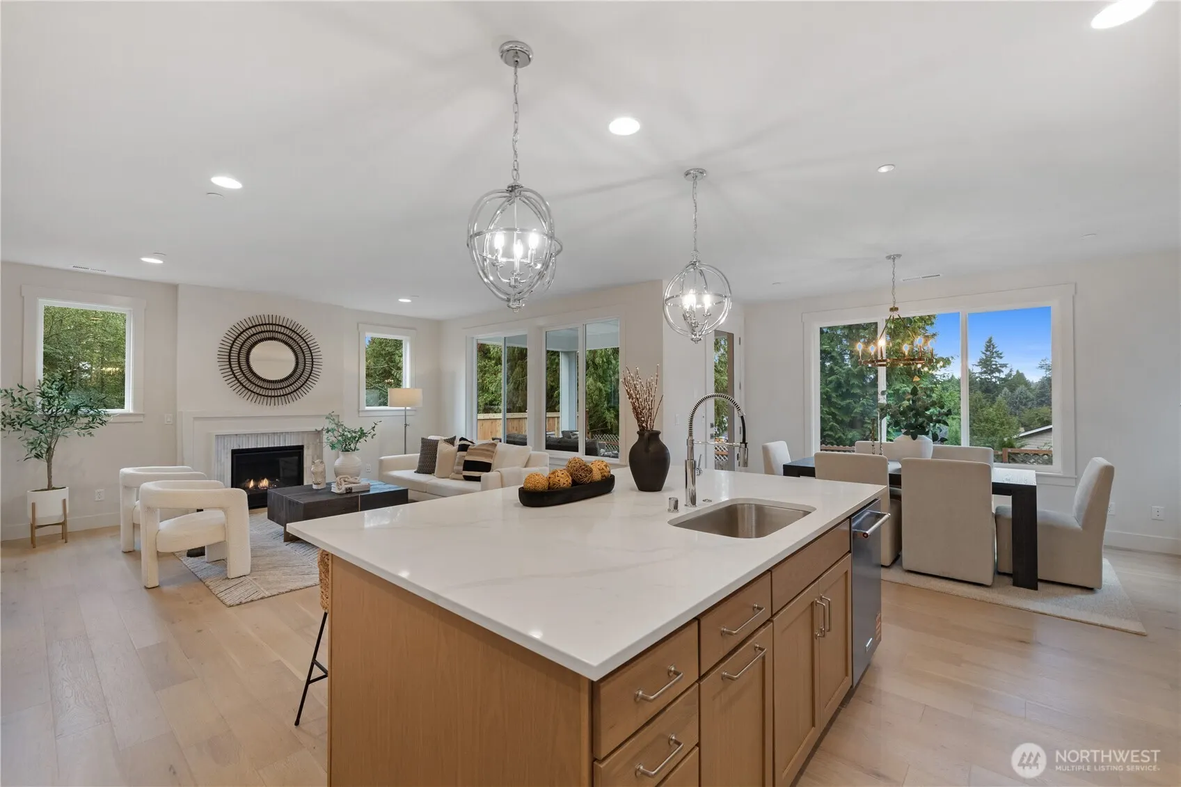 16017 124th (Lot 4) Avenue NE, Woodinville, WA 98072