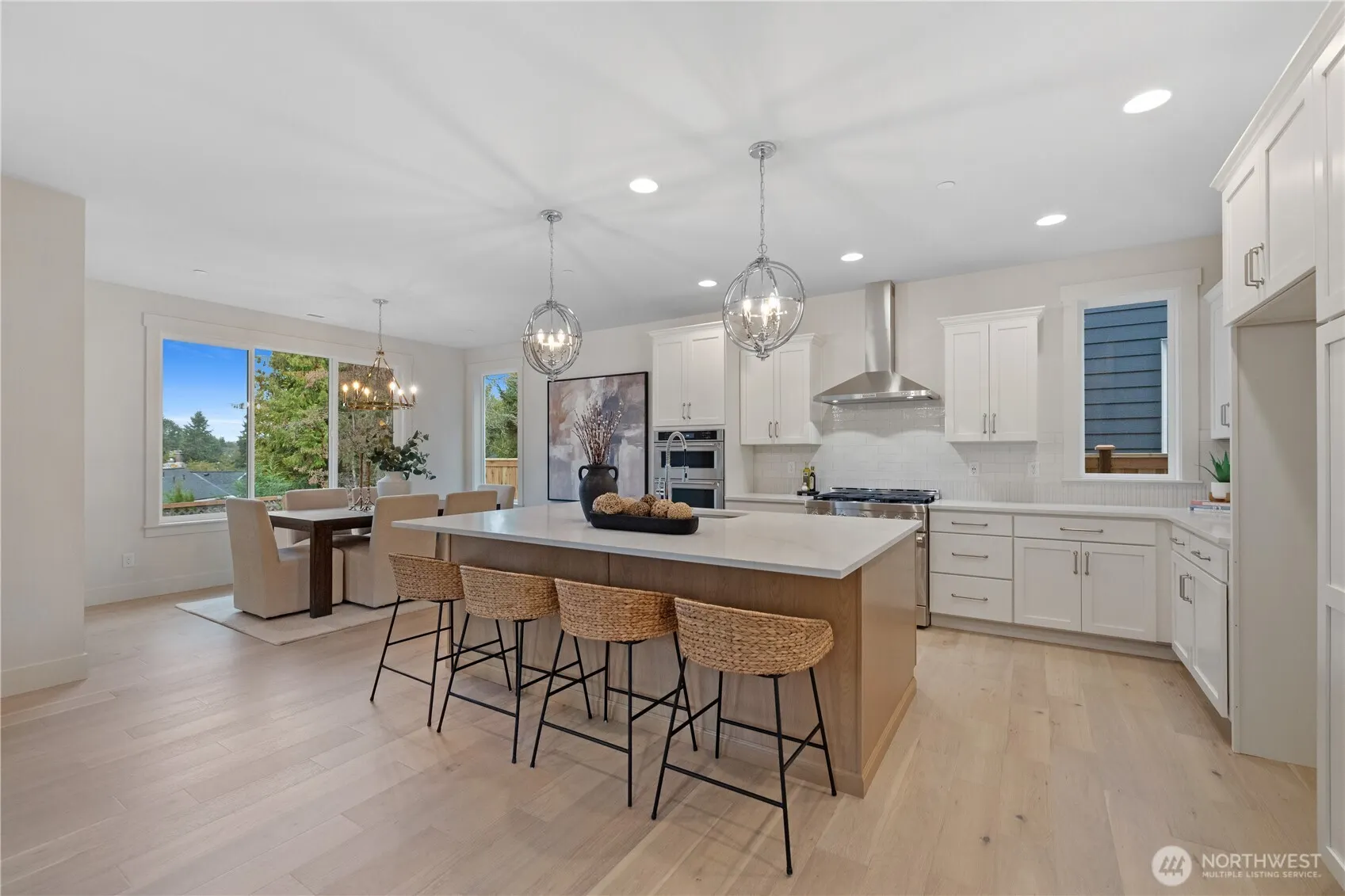 16017 124th (Lot 4) Avenue NE, Woodinville, WA 98072