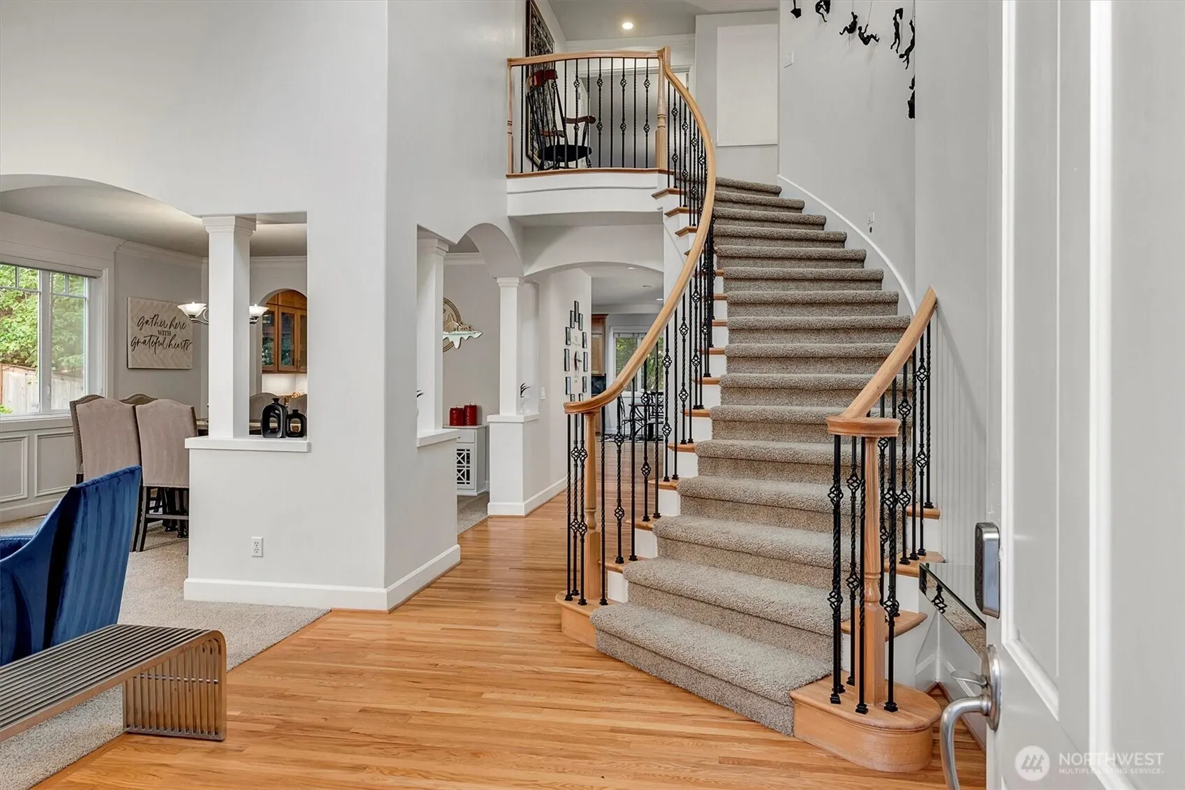 23815 NE 61st Street , Redmond, WA 98053-2503