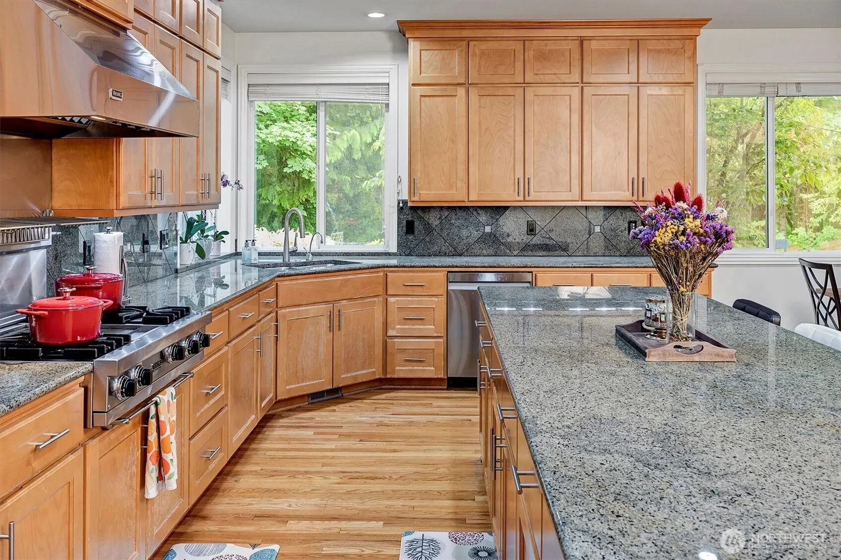 23815 NE 61st Street , Redmond, WA 98053-2503