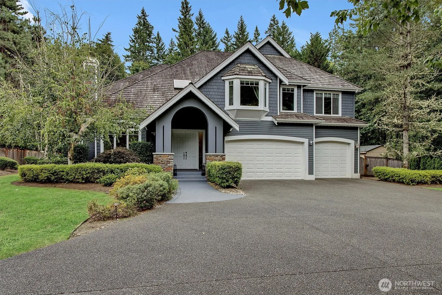 23815 NE 61st Street , Redmond, WA 98053-2503