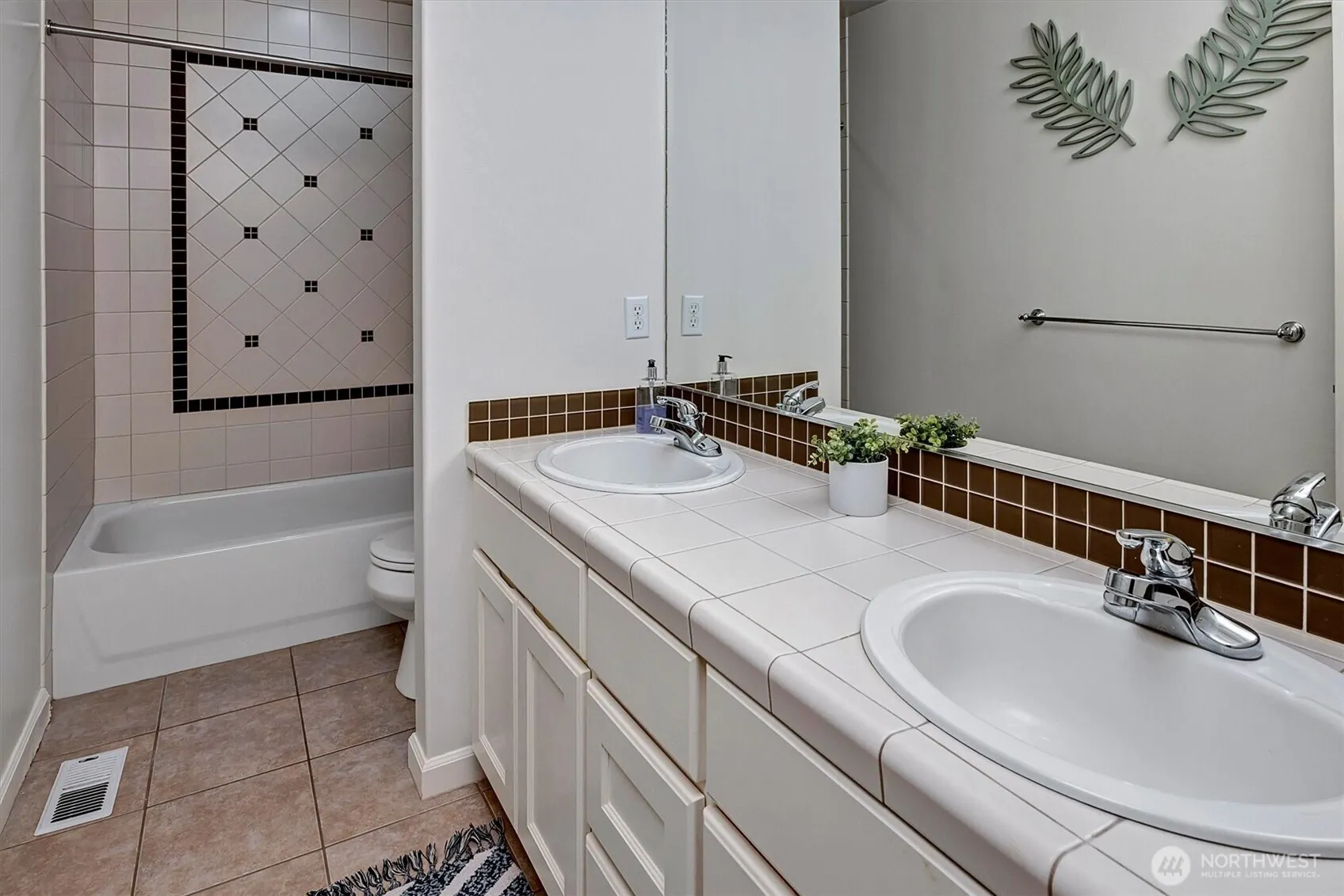 23815 NE 61st Street , Redmond, WA 98053-2503
