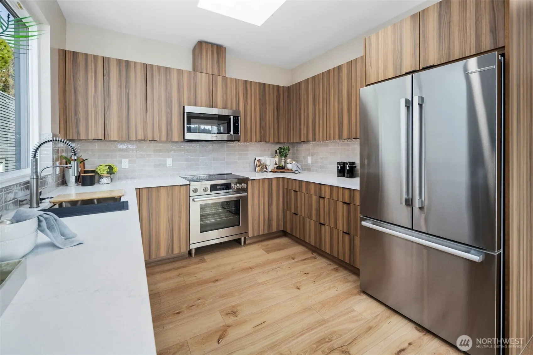 10120 NE 185th Street #A, Bothell, WA 98011