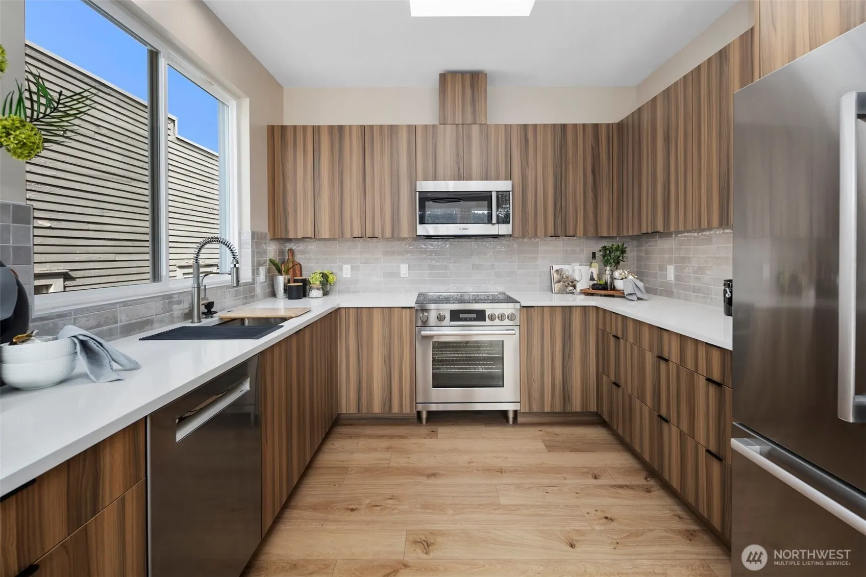 10120 NE 185th Street #A, Bothell, WA 98011