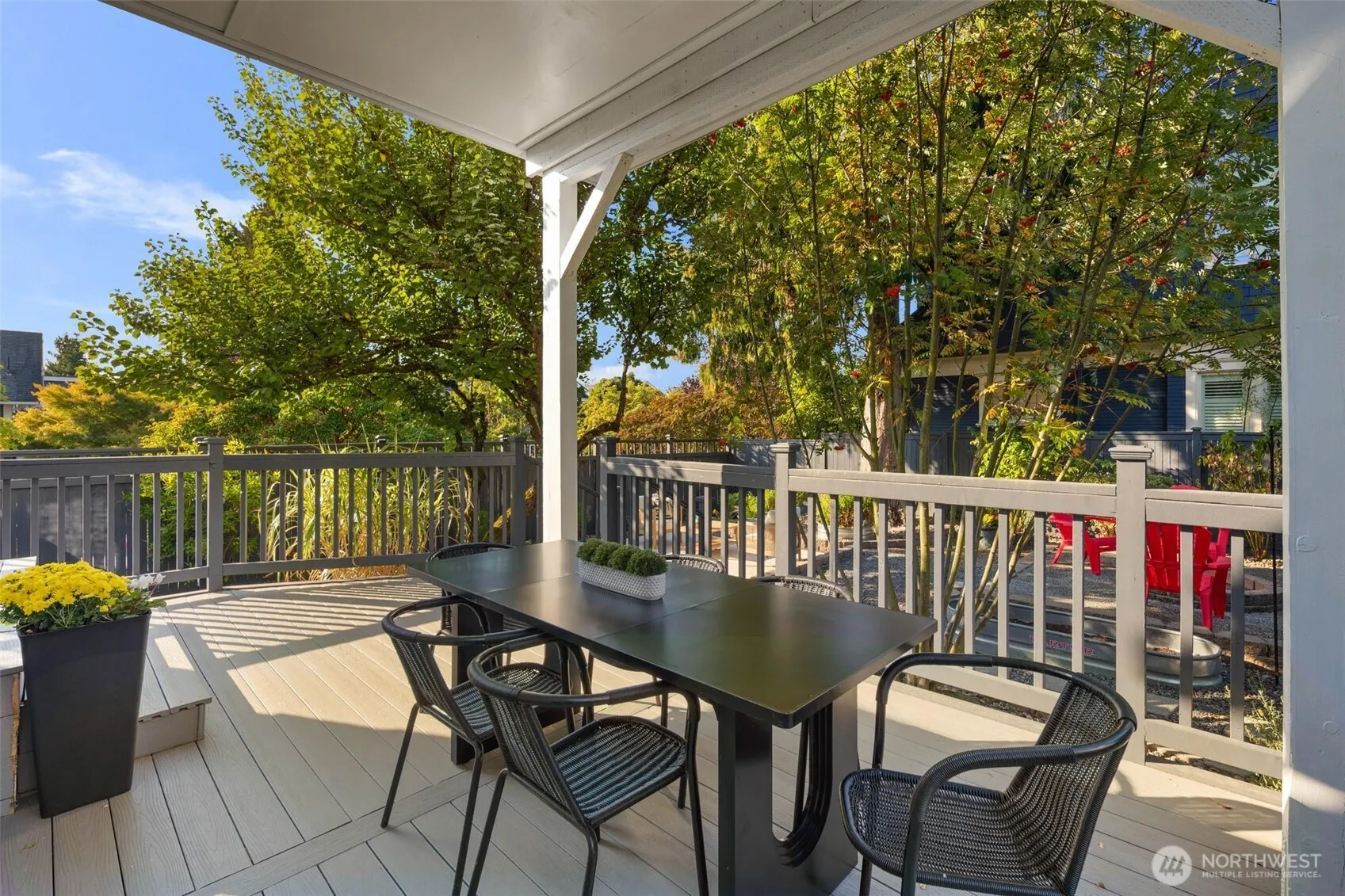 20 W McGraw Street , Seattle, WA 98119