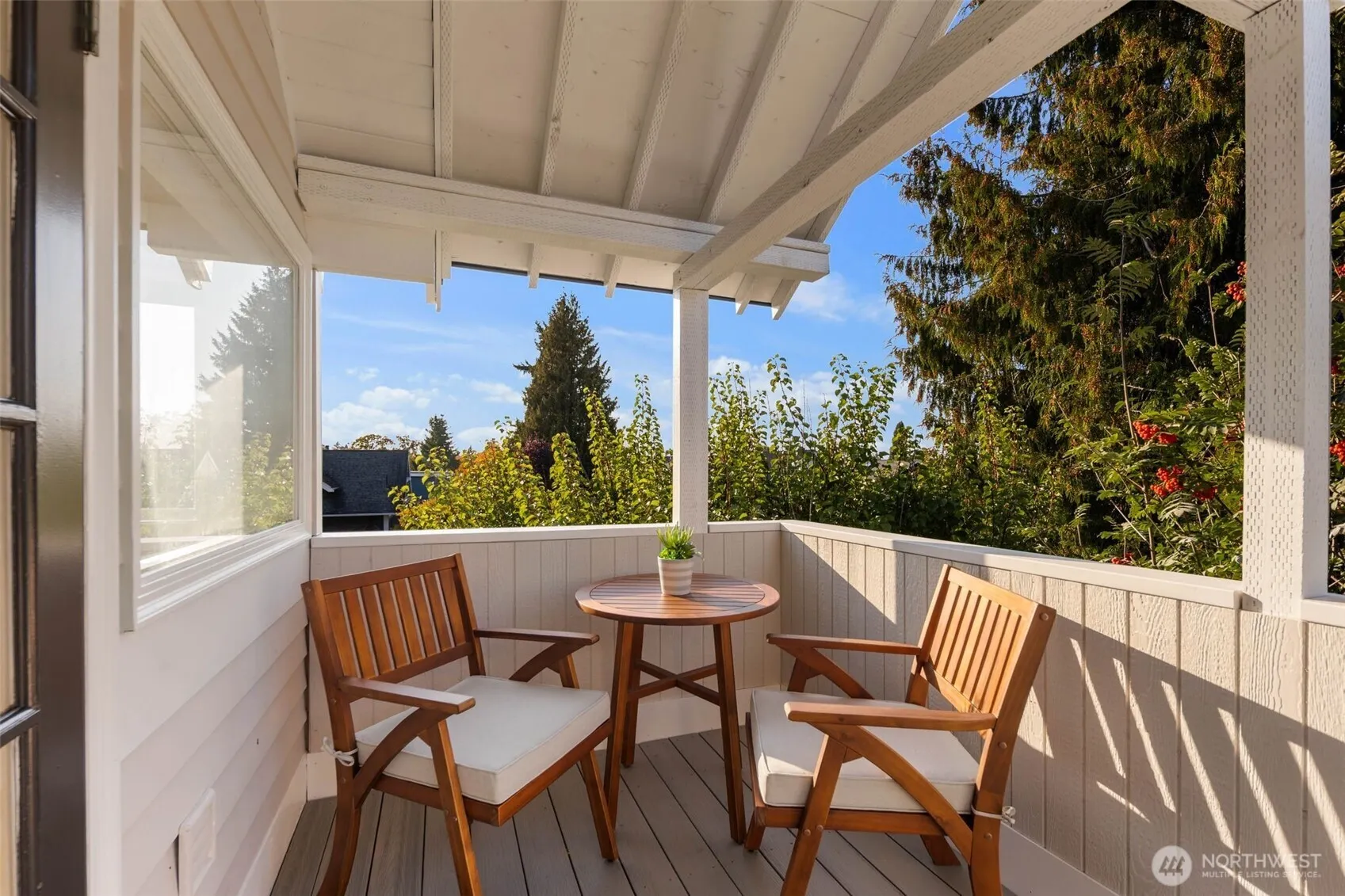20 W McGraw Street , Seattle, WA 98119