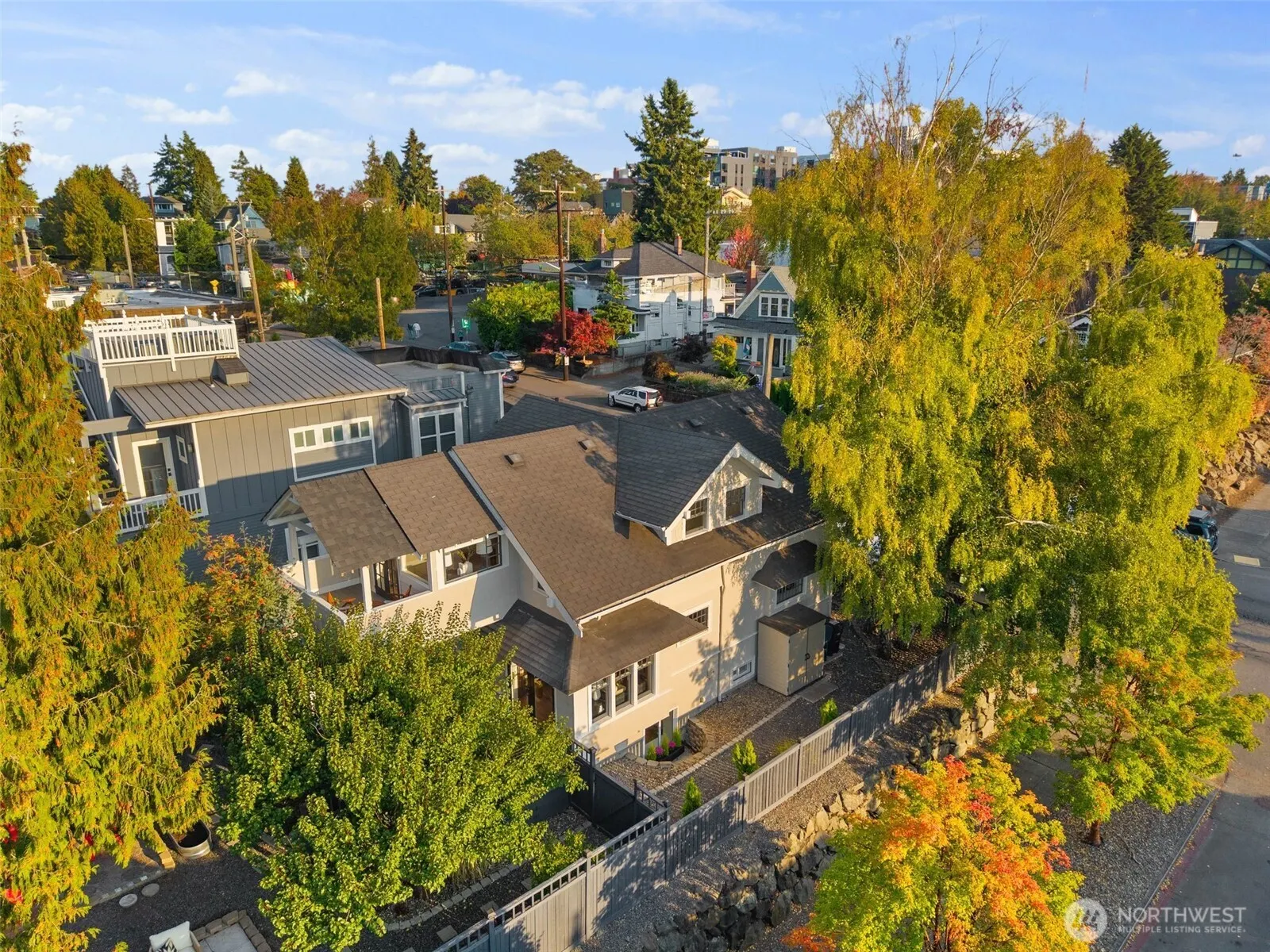 20 W McGraw Street , Seattle, WA 98119