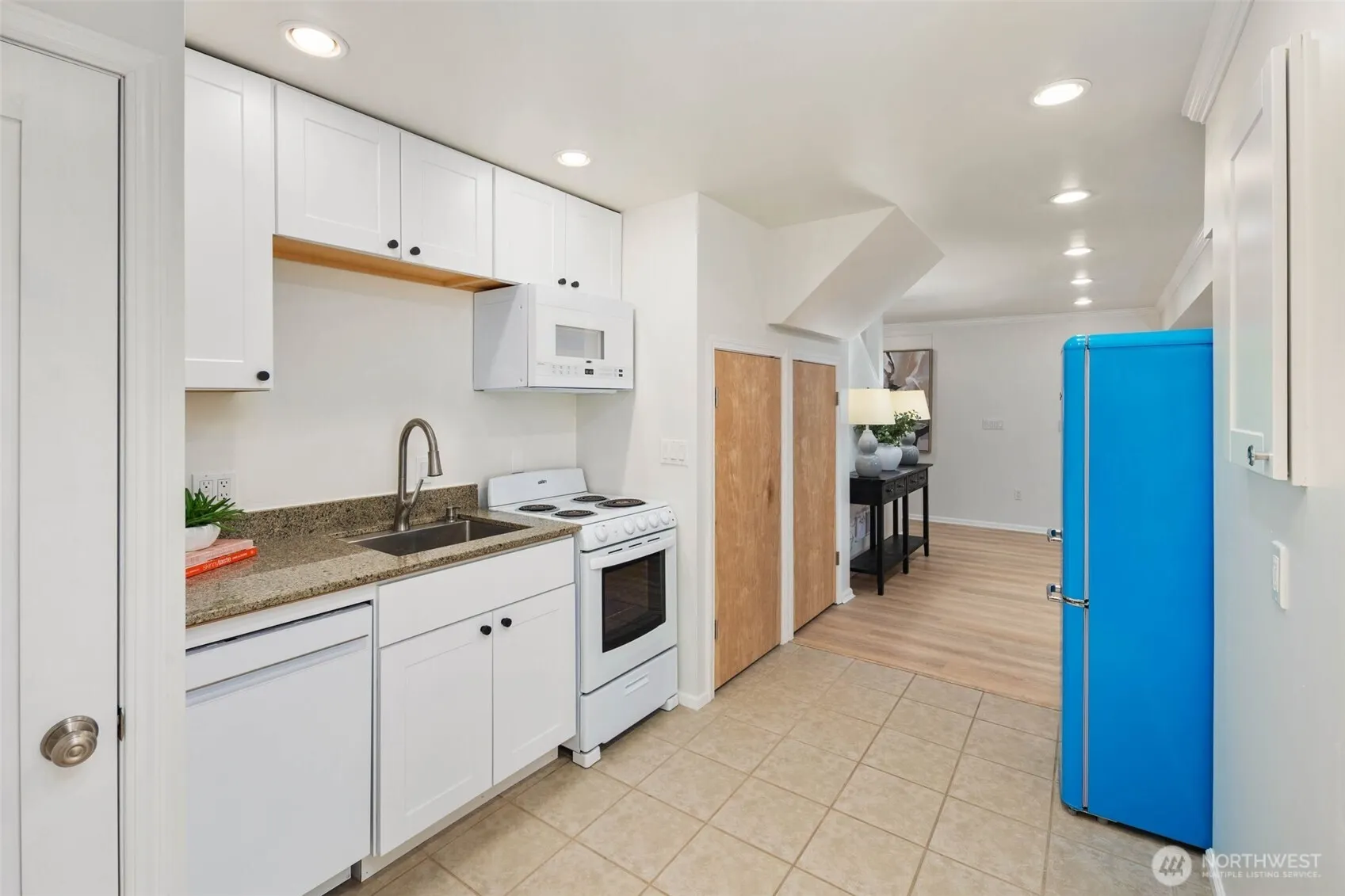 20 W McGraw Street , Seattle, WA 98119