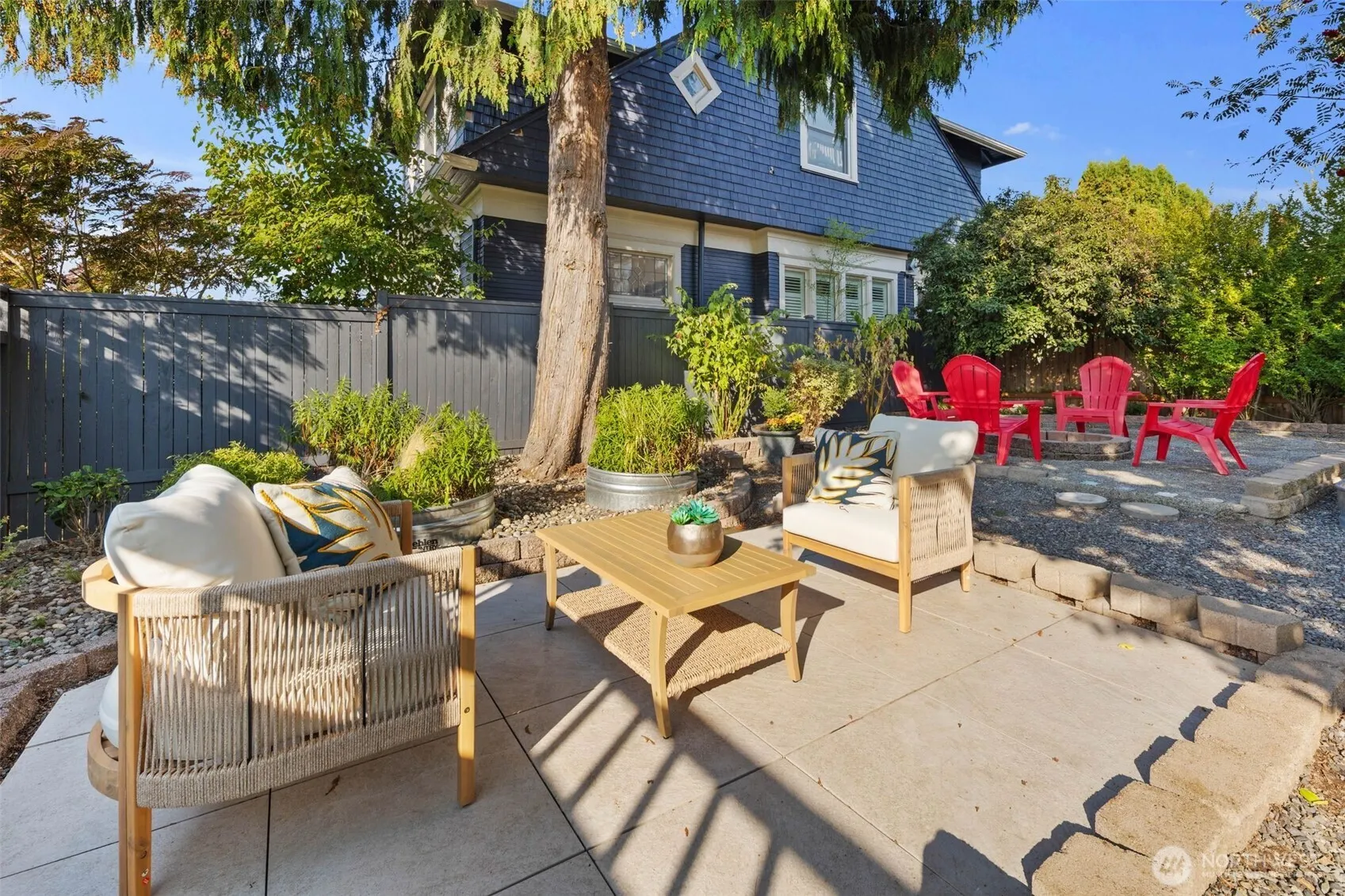 20 W McGraw Street , Seattle, WA 98119