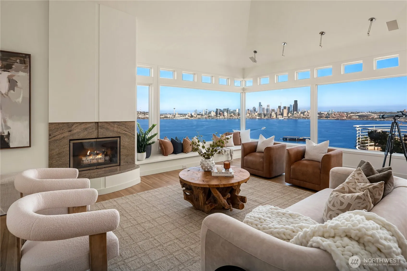 1736 Arch Avenue SW, Seattle, WA 98116