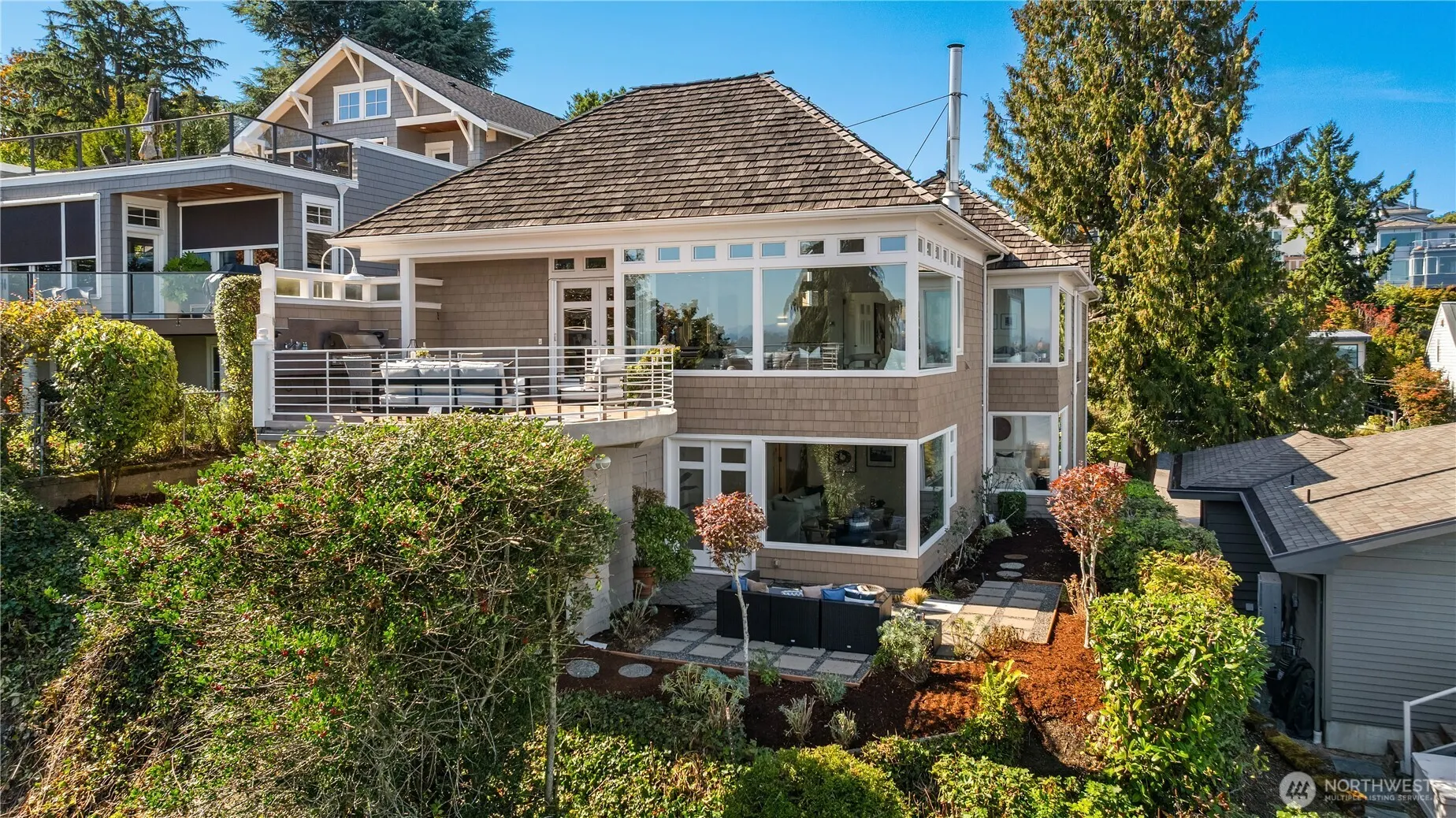 1736 Arch Avenue SW, Seattle, WA 98116