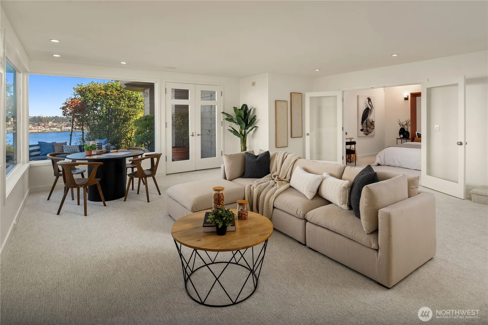 1736 Arch Avenue SW, Seattle, WA 98116