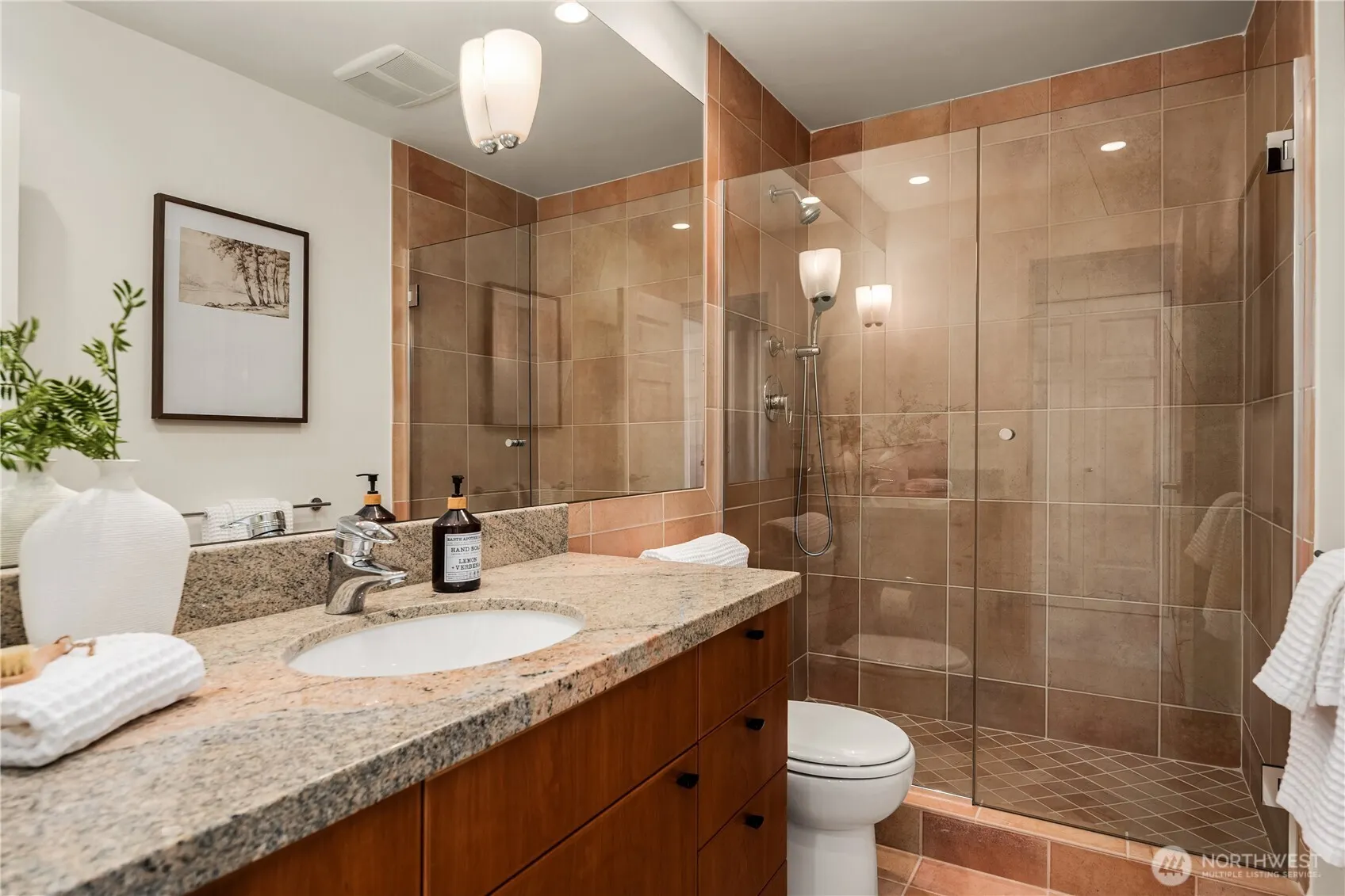 1736 Arch Avenue SW, Seattle, WA 98116