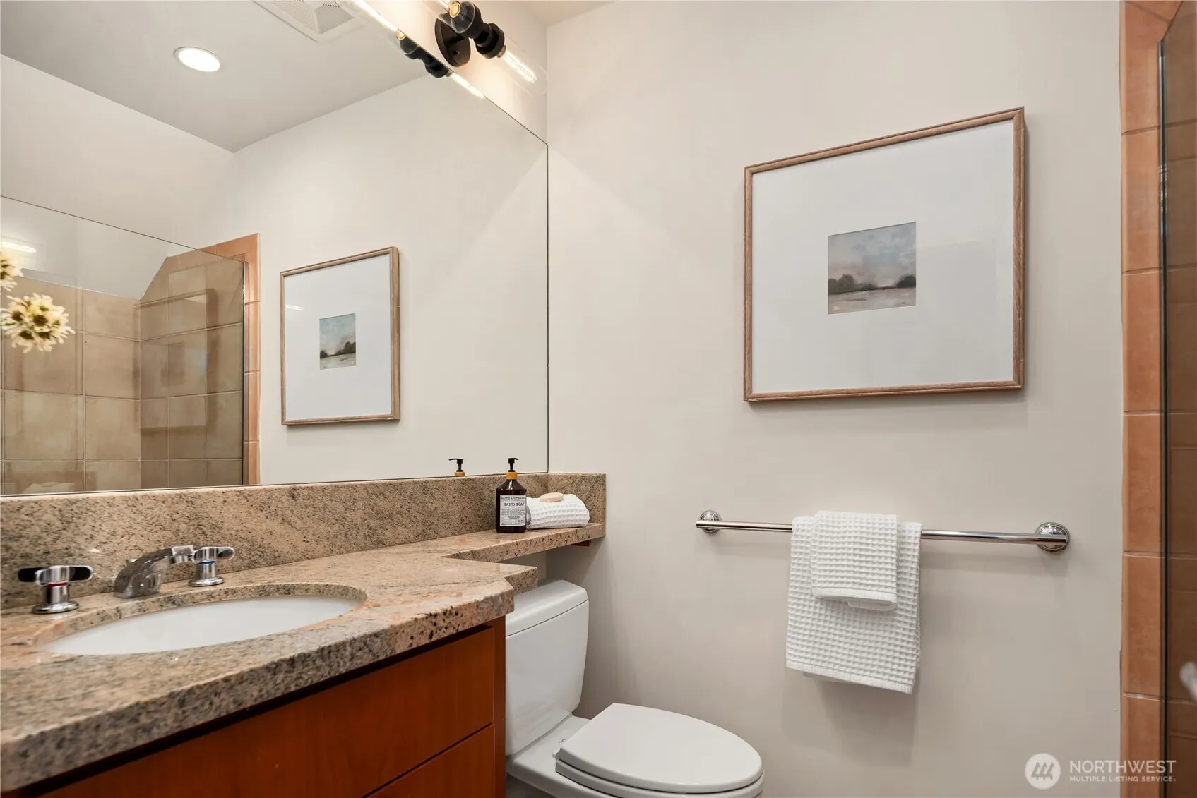 1736 Arch Avenue SW, Seattle, WA 98116