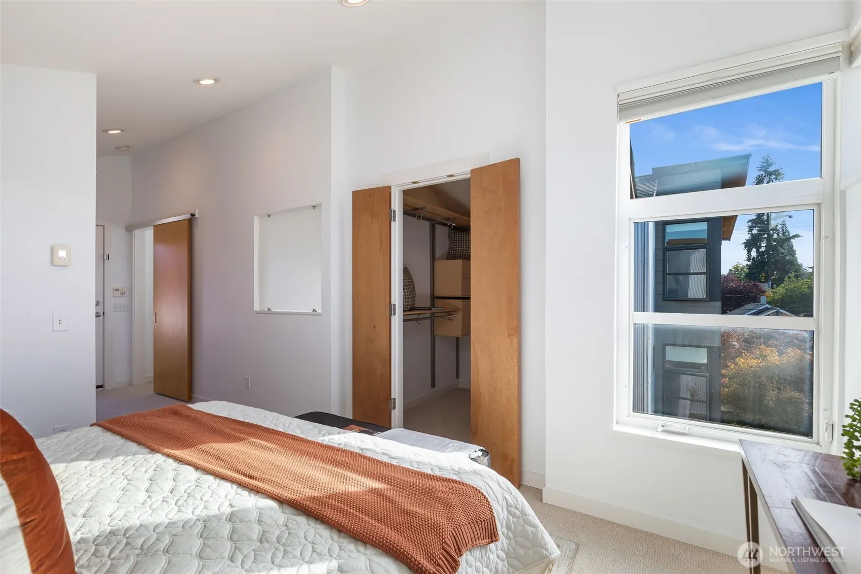 5926 California Avenue SW #A, Seattle, WA 98136