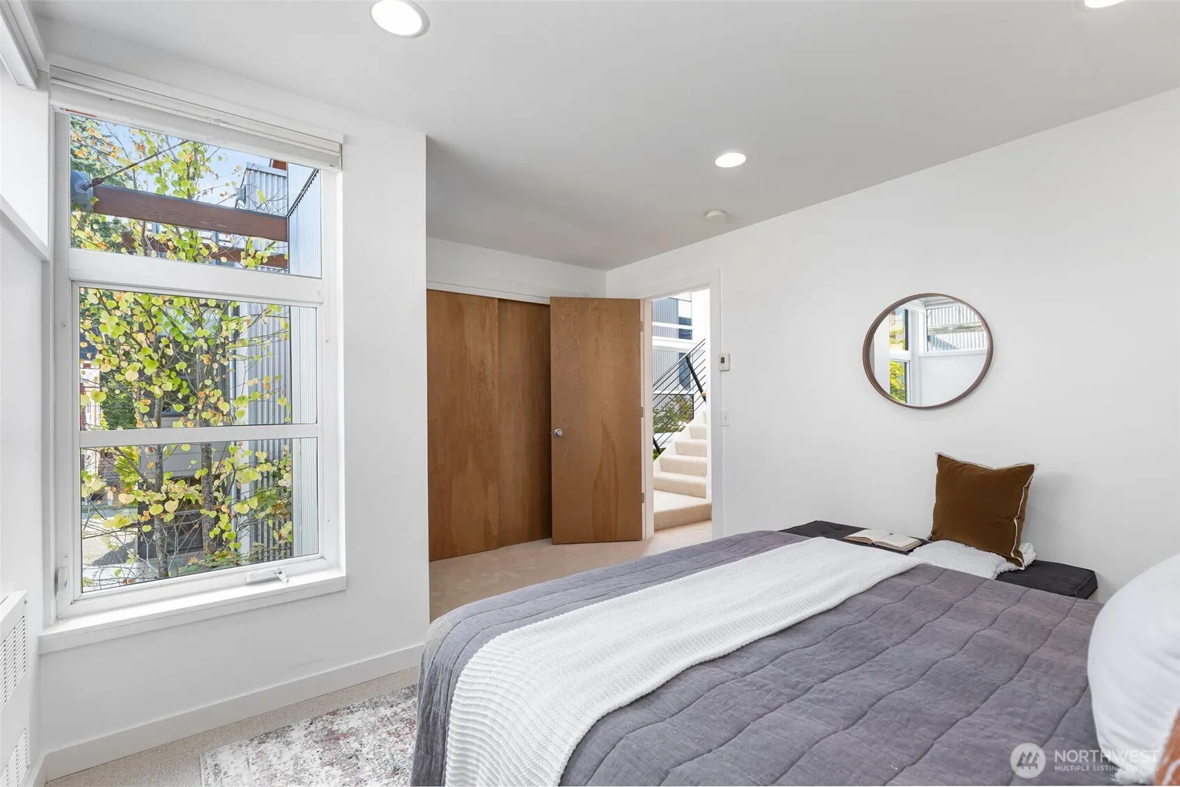 5926 California Avenue SW #A, Seattle, WA 98136