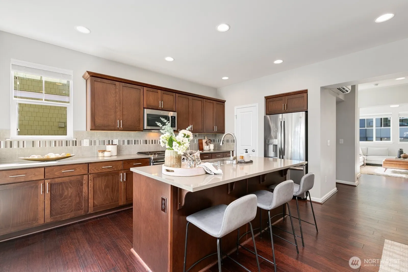 3410 SW Graham Street #801, Seattle, WA 98126