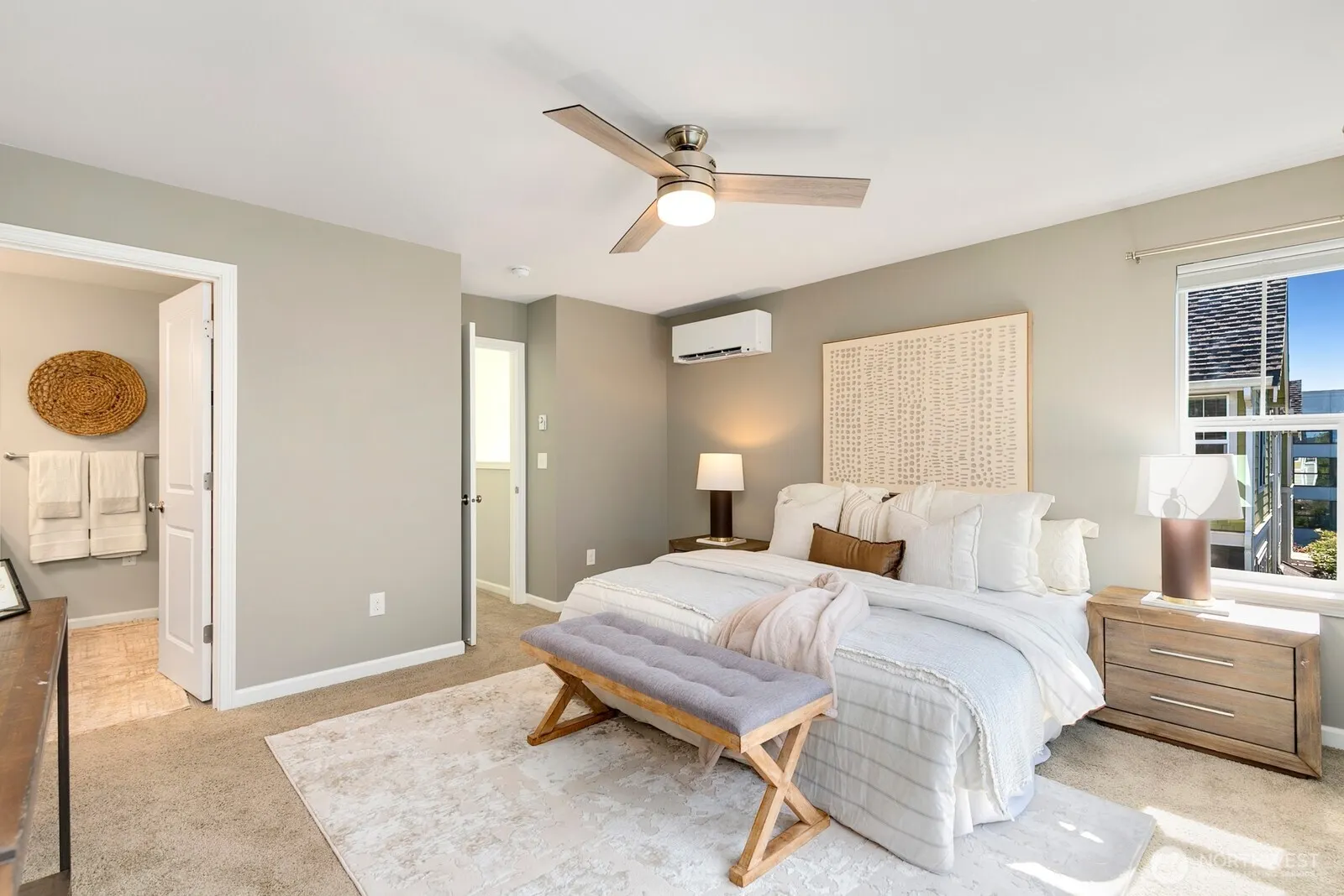 3410 SW Graham Street #801, Seattle, WA 98126