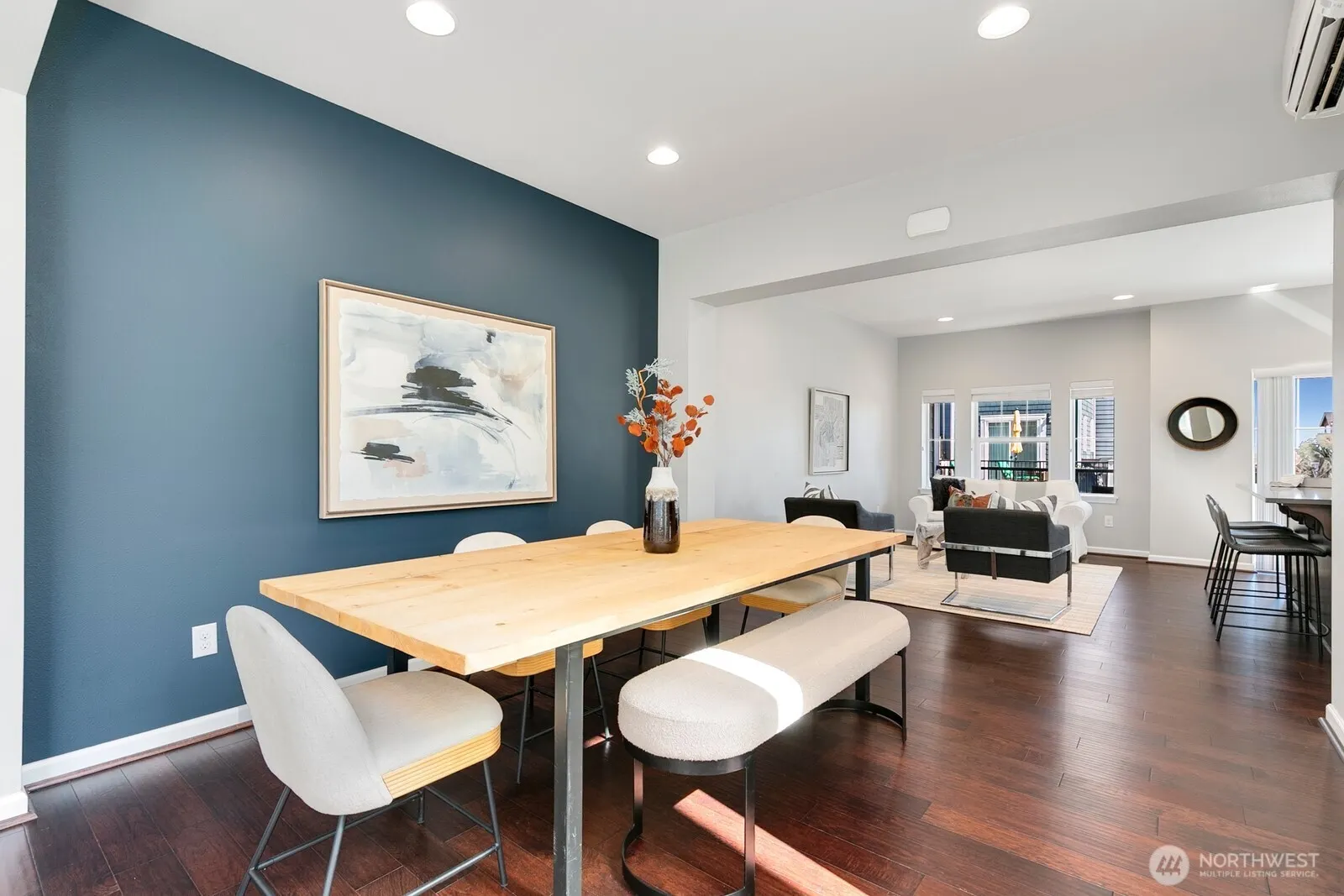 3410 SW Graham Street #801, Seattle, WA 98126