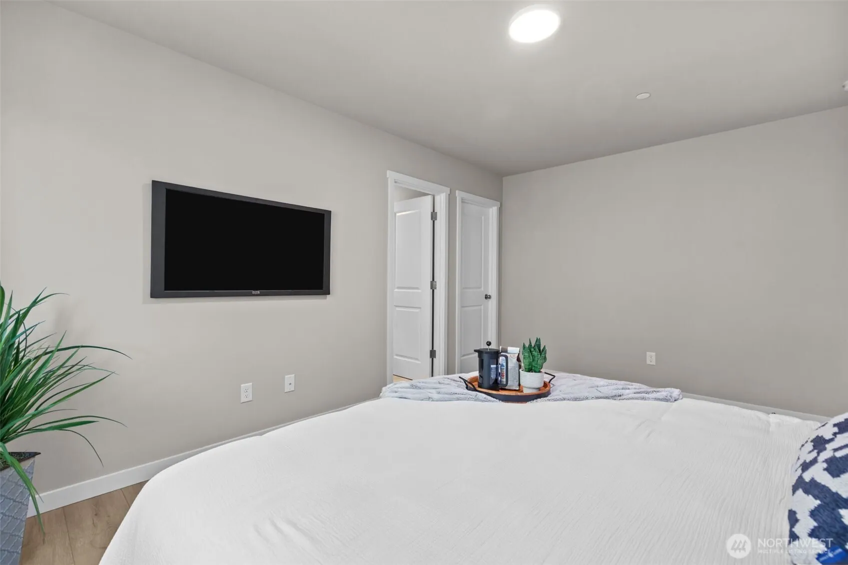 114 B 169th Place SW, Bothell, WA 98012